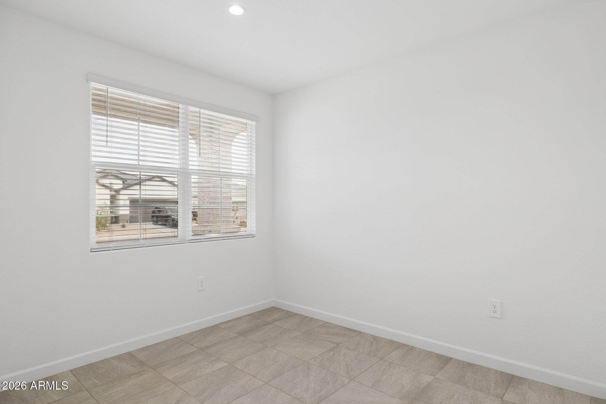 17490 N Salerno Dr — photo 1
