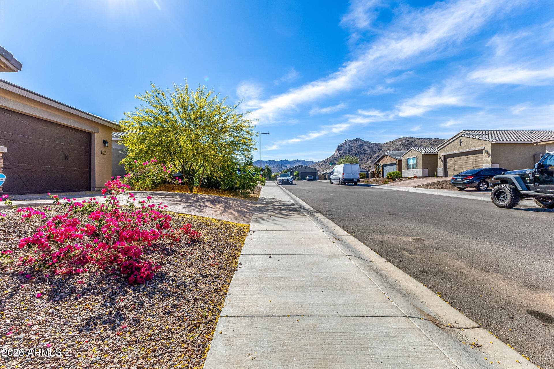 20243 W Rancho Dr — photo 2