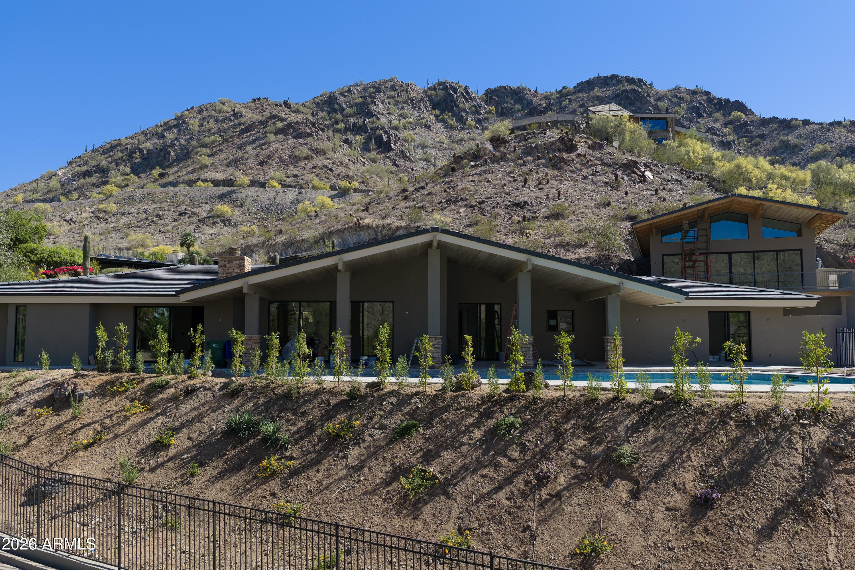 3500 E Lincoln Dr 26 — photo 1