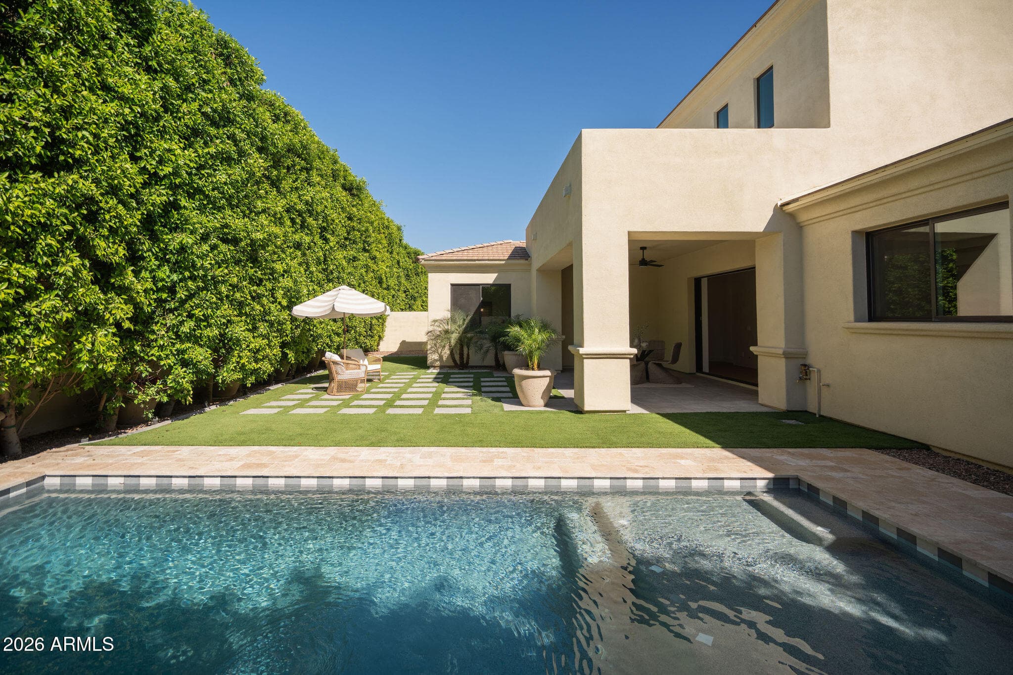 3912 E Crittenden Ln — photo 25