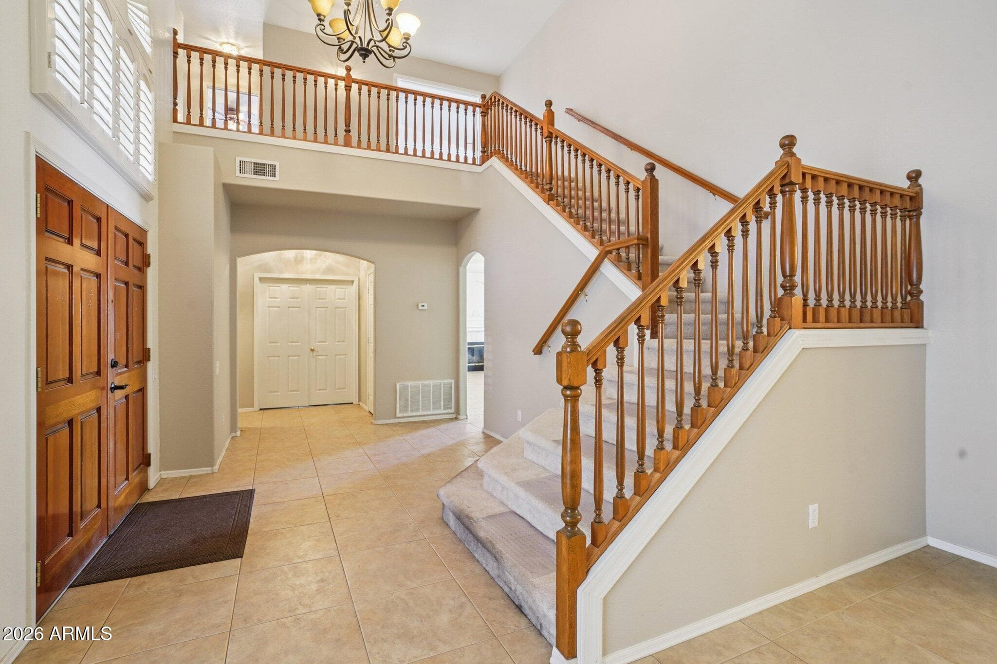 6572 W Abraham Ln — photo 2