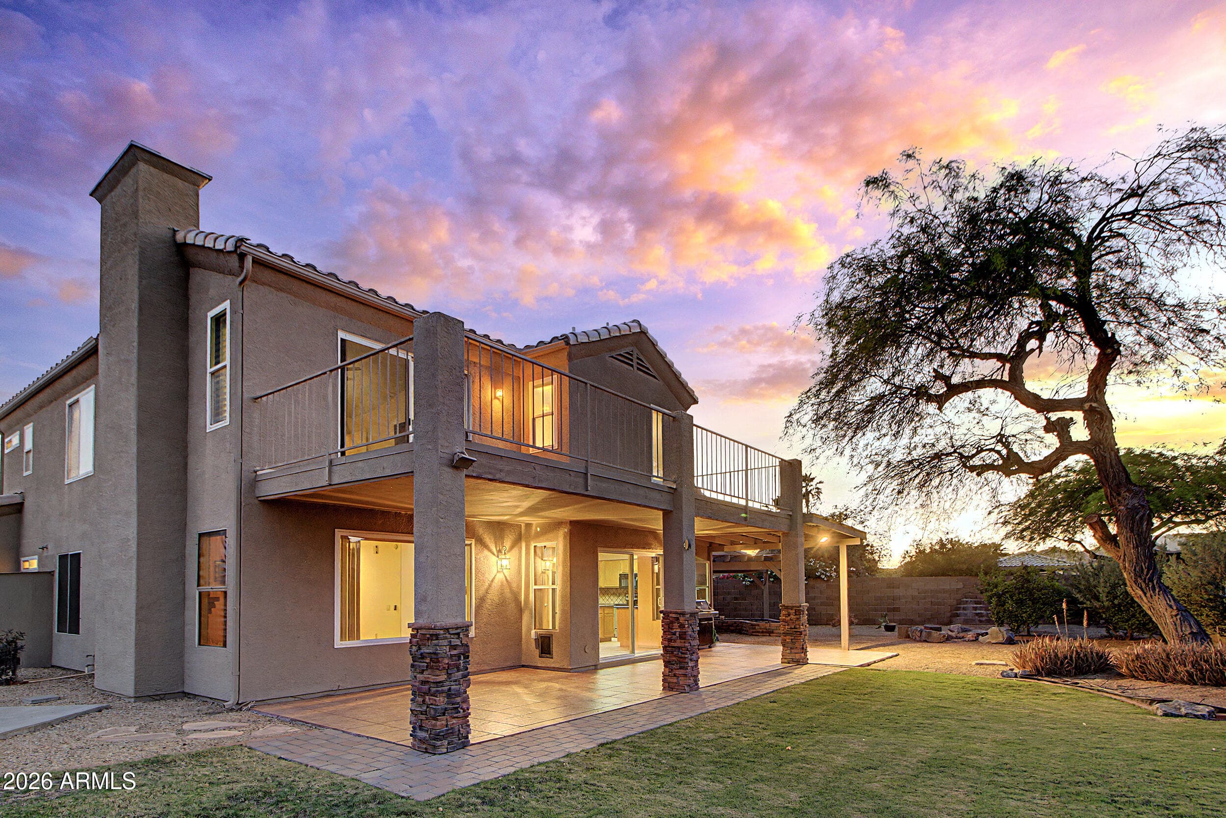 15235 S 44th Pl — photo 2