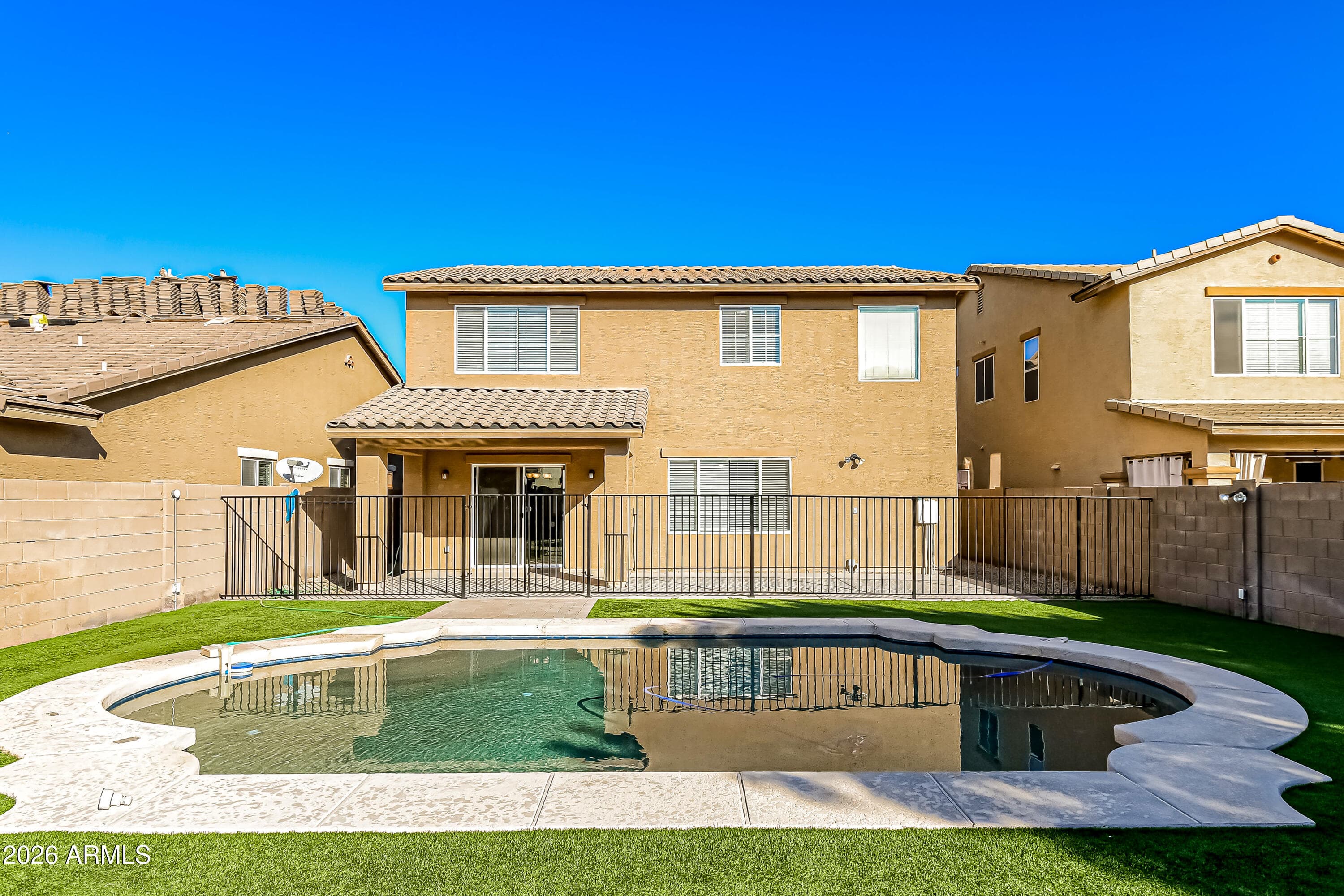 41173 W Bravo Dr — photo 2