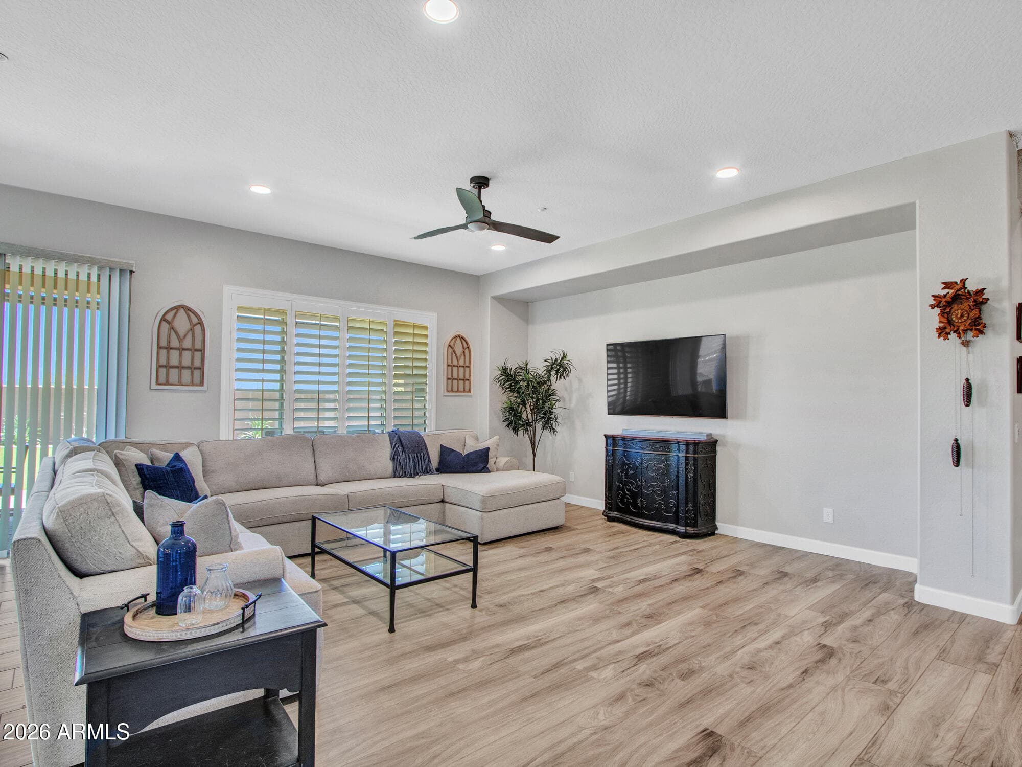 41207 N LYTHAM CT - See more photos