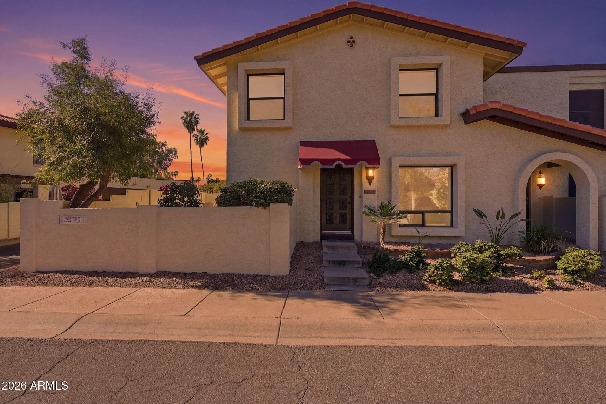 4815 E Winston Dr 3 — photo 1
