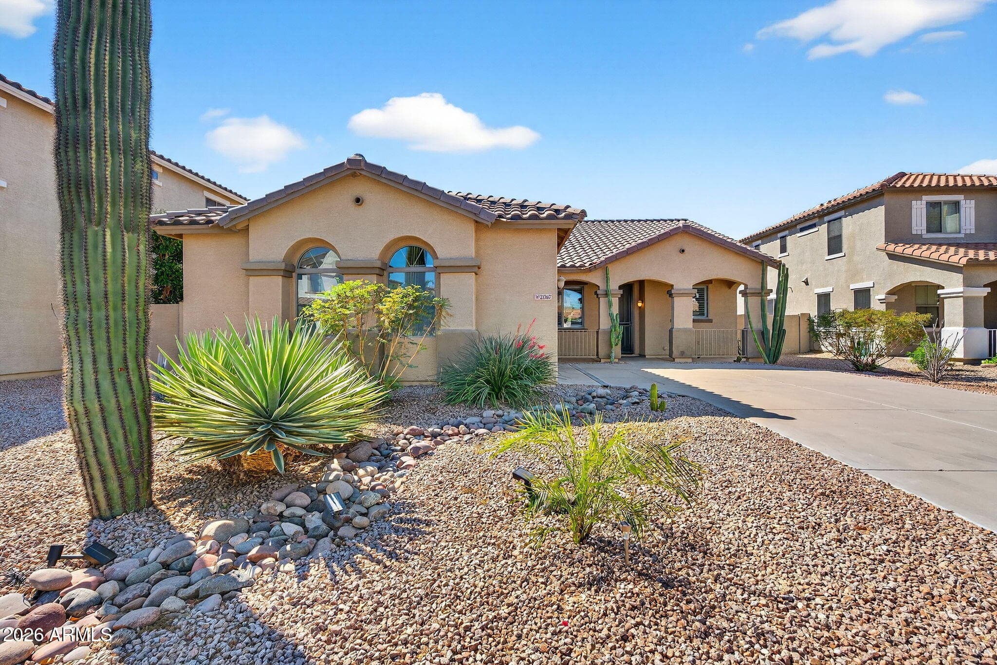 21367 E Nightingale Rd — photo 1