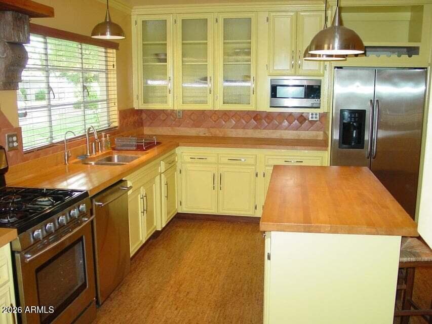 1808 W Avalon Dr — photo 8