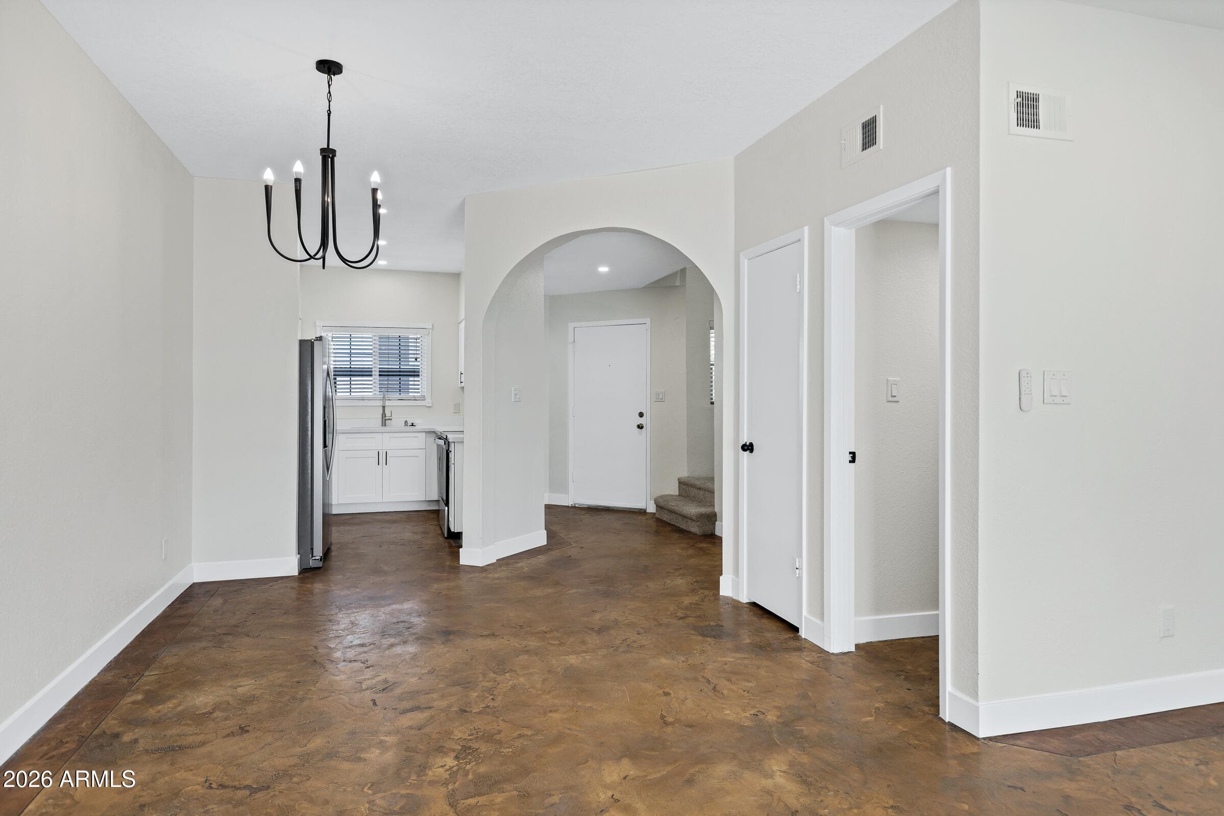 1935 W MORTEN AVE - Photo 5