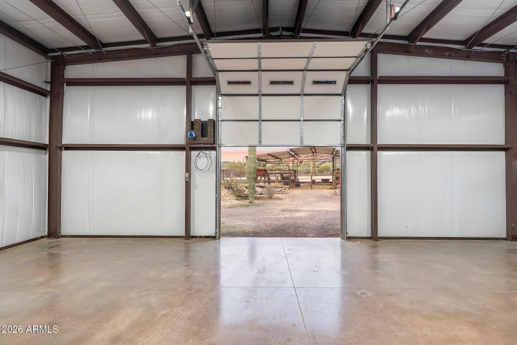 40816 N FLEMING SPRINGS RD - Photo 2