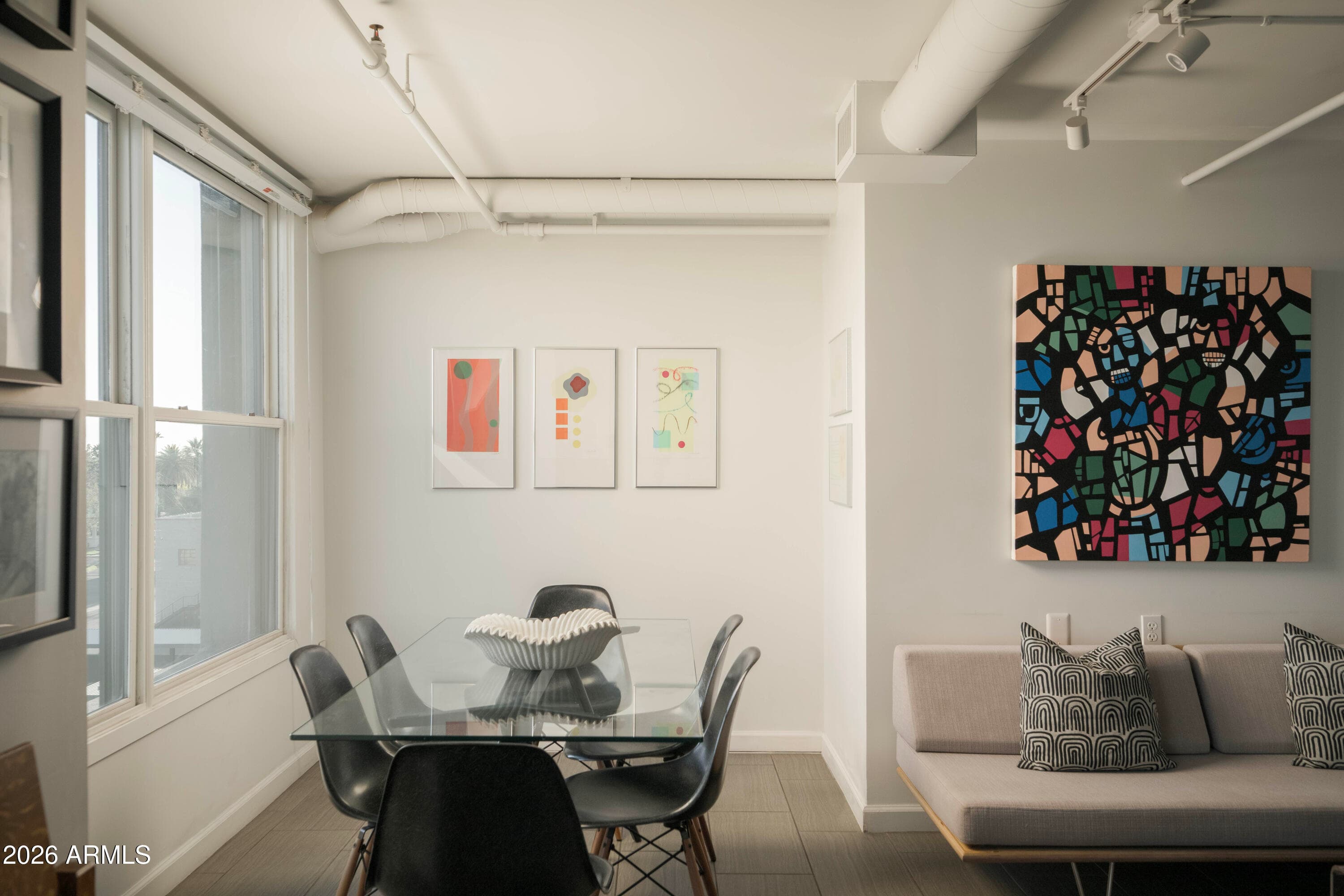535 W THOMAS RD - Photo 3