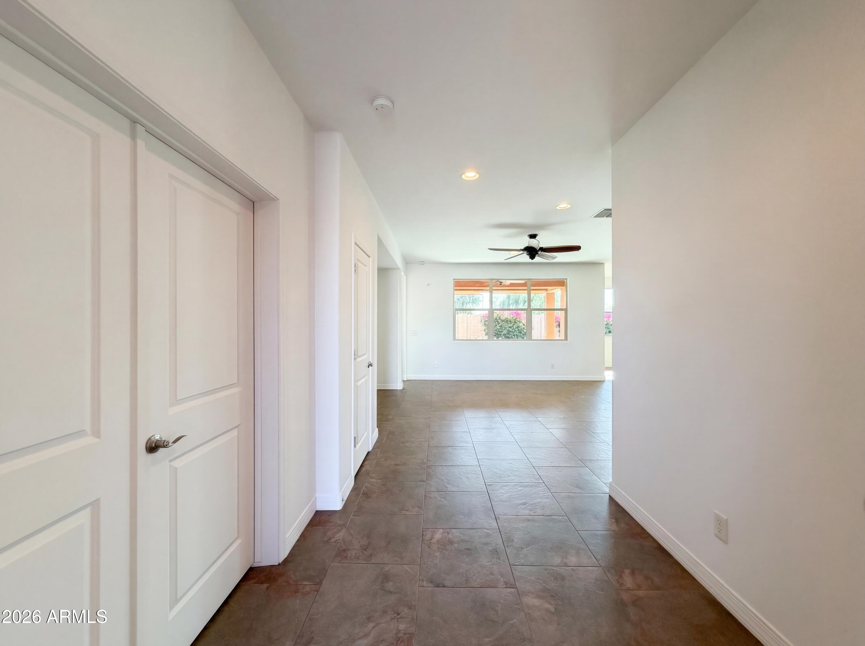 20387 N Gentle Breeze Ct — photo 2