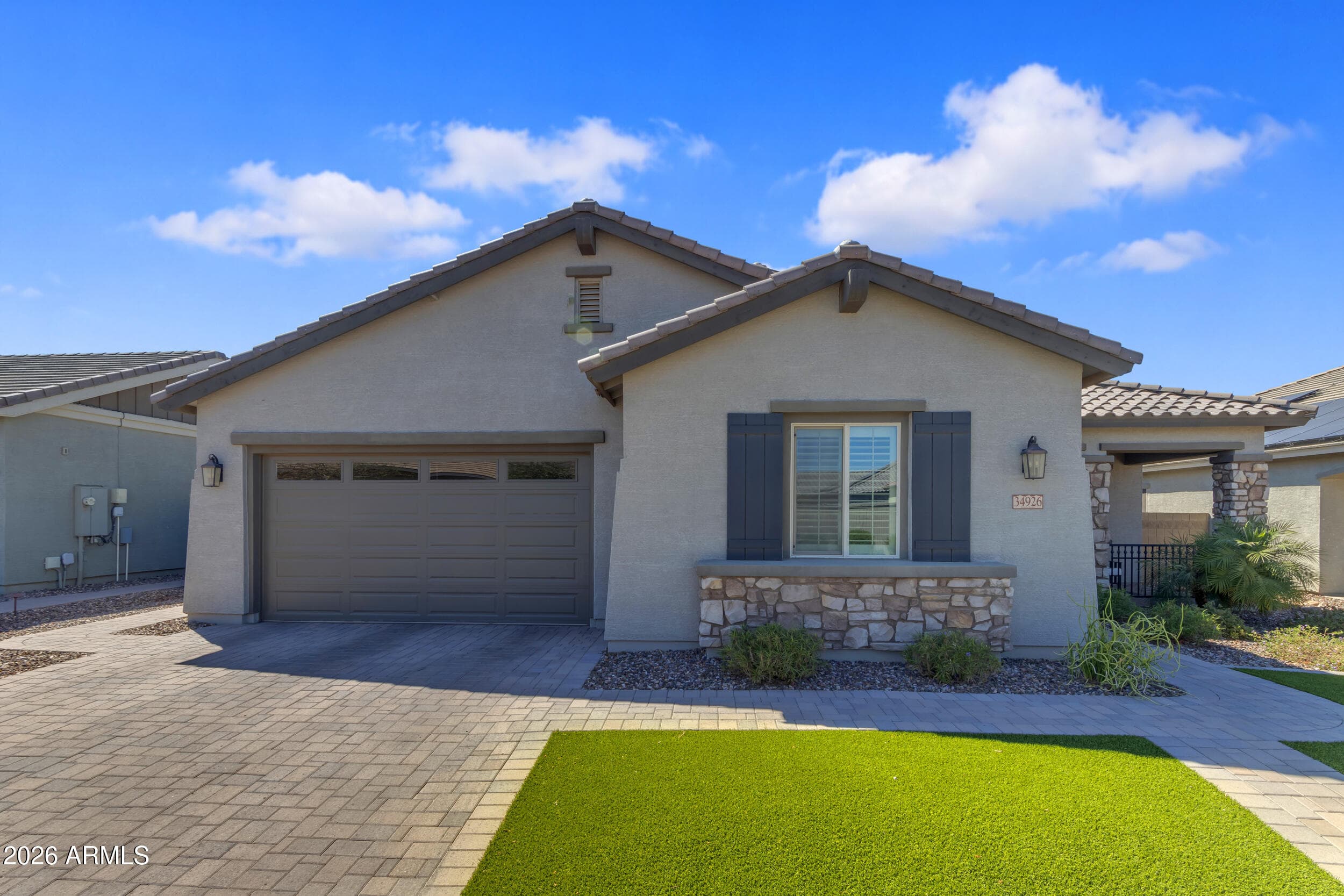 34926 N JACOBS RD - Photo 3