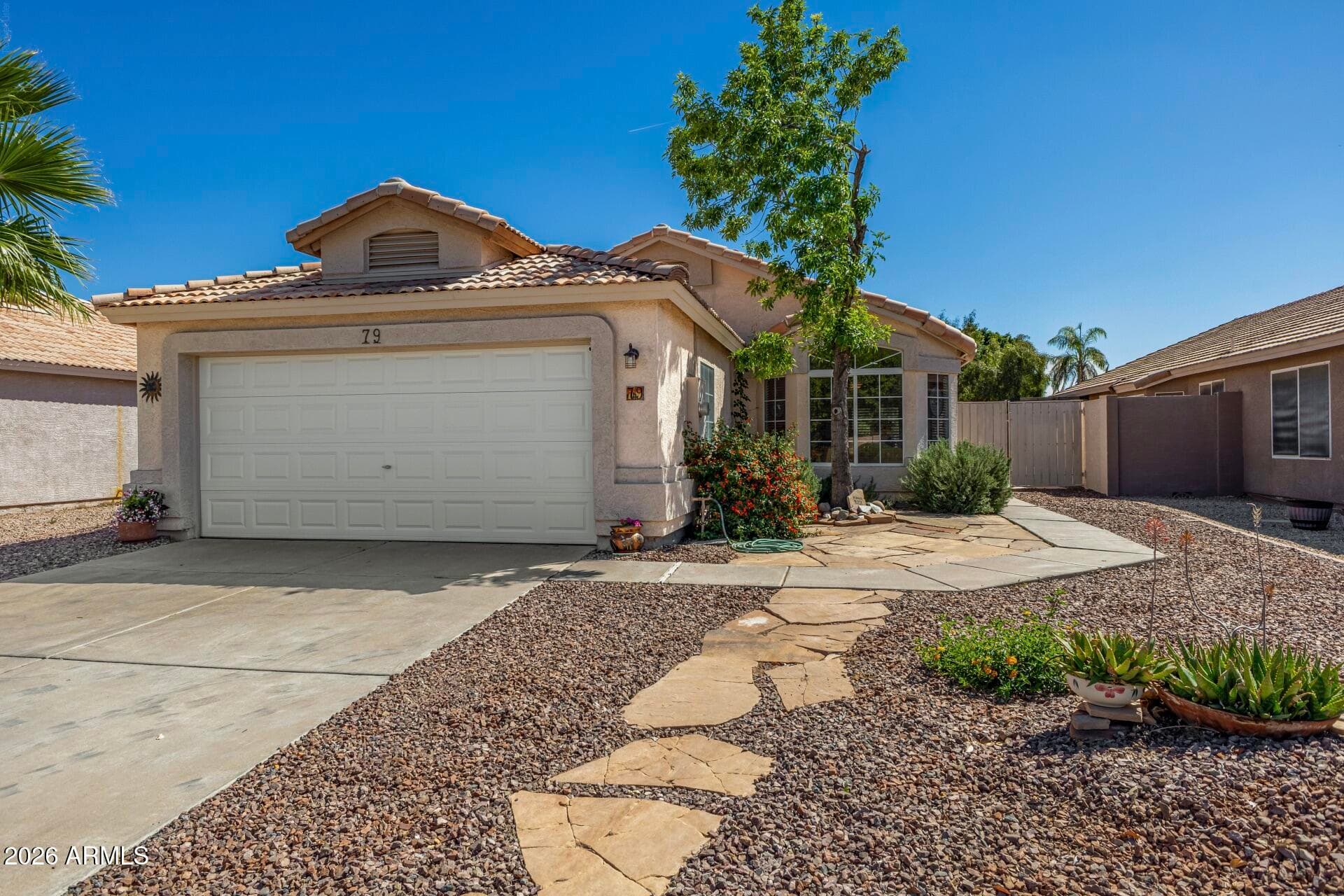 79 W Gail Dr — photo 1