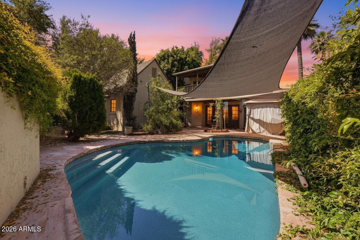 1238 W Coronado Rd — photo 2