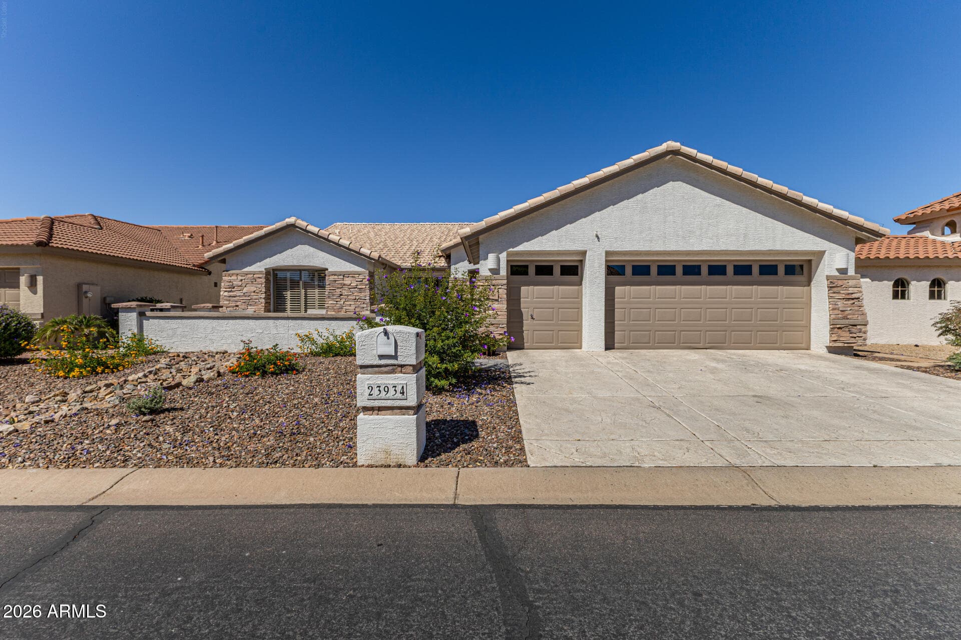 23934 S Berrybrook Dr — photo 2