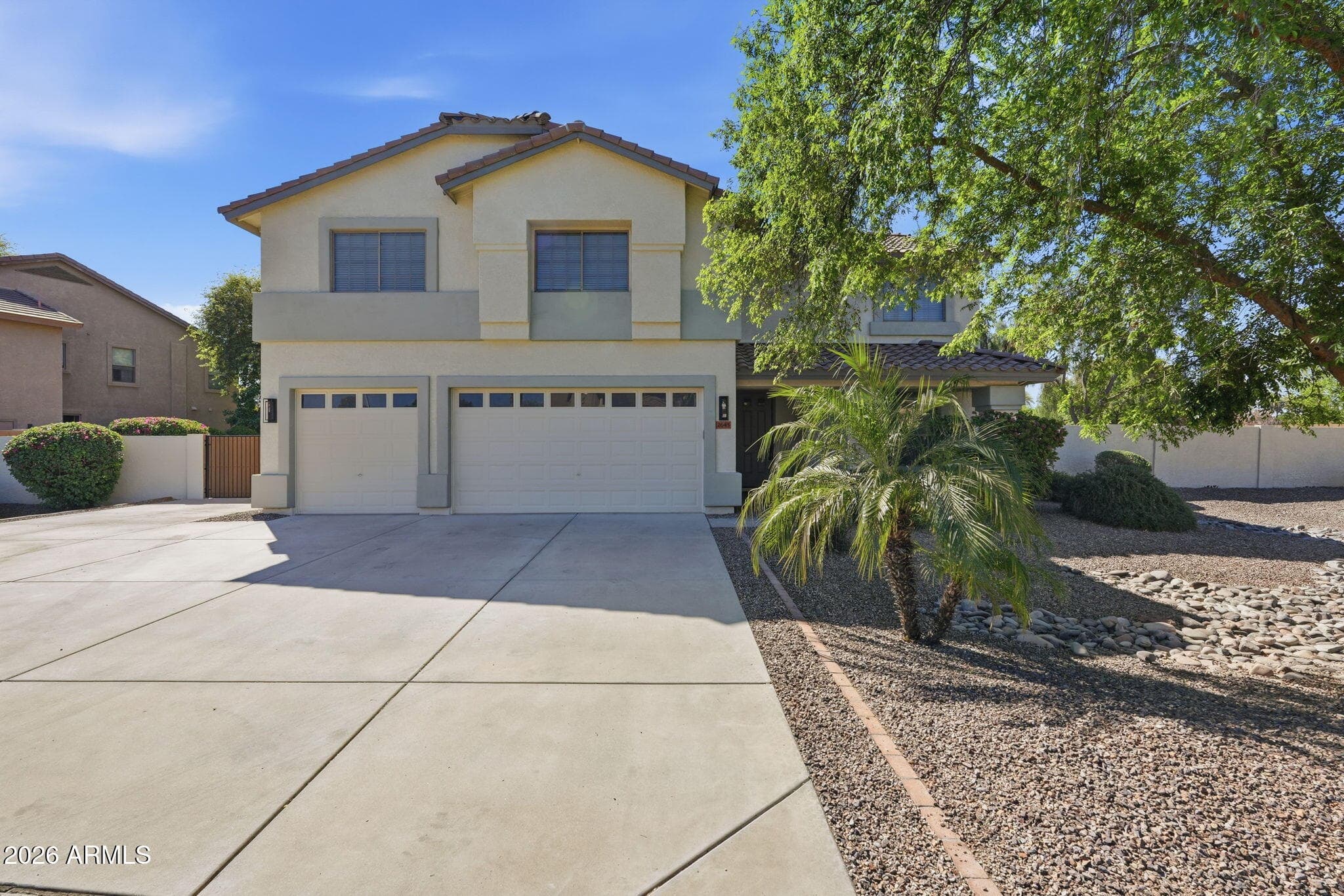 2645 E Elmwood Pl — photo 1