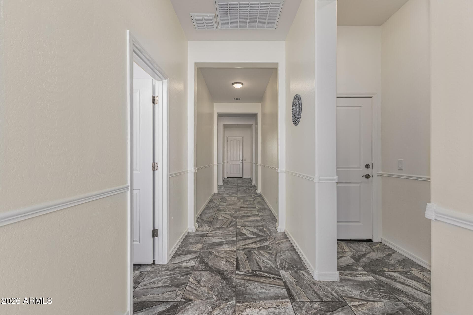 20456 W LEGEND TRAIL - Photo 4