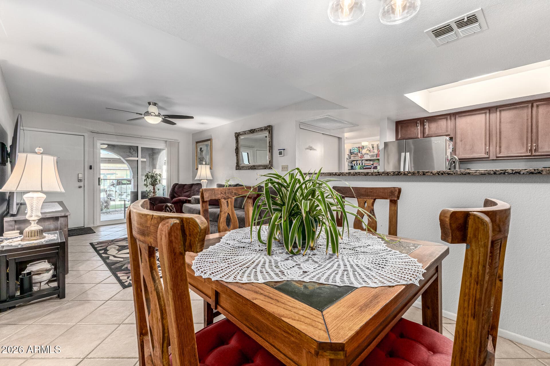 5757 W EUGIE AVE - Photo 4