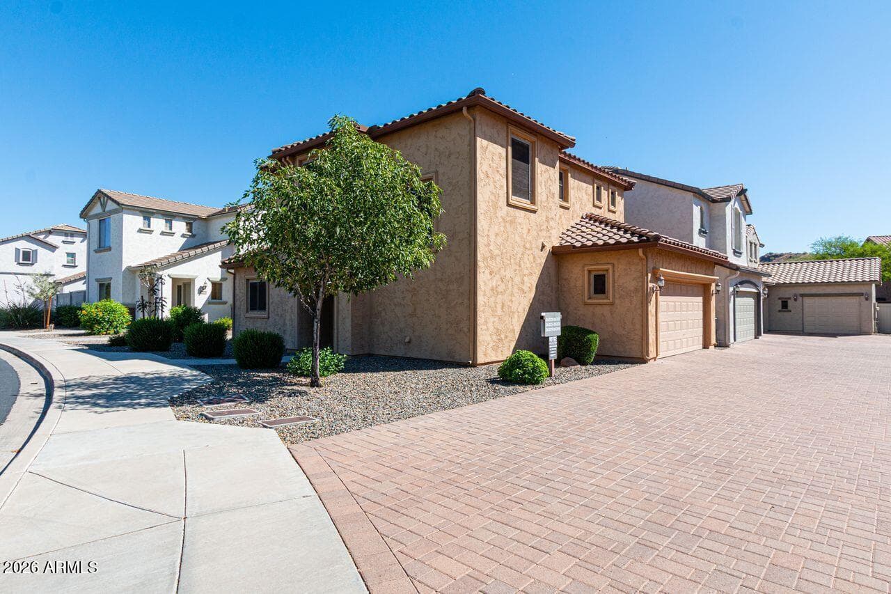 26329 N BABBLING BROOK DR - Photo 3