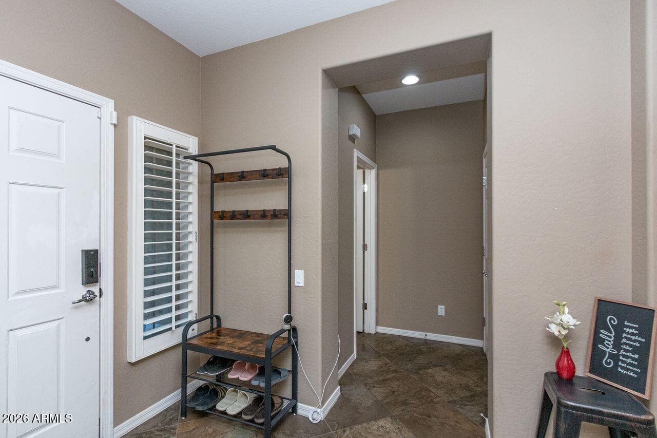 26329 N BABBLING BROOK DR - Photo 4