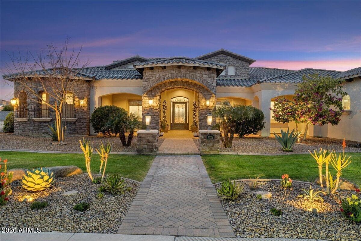 5600 S Gemstone Dr — photo 1