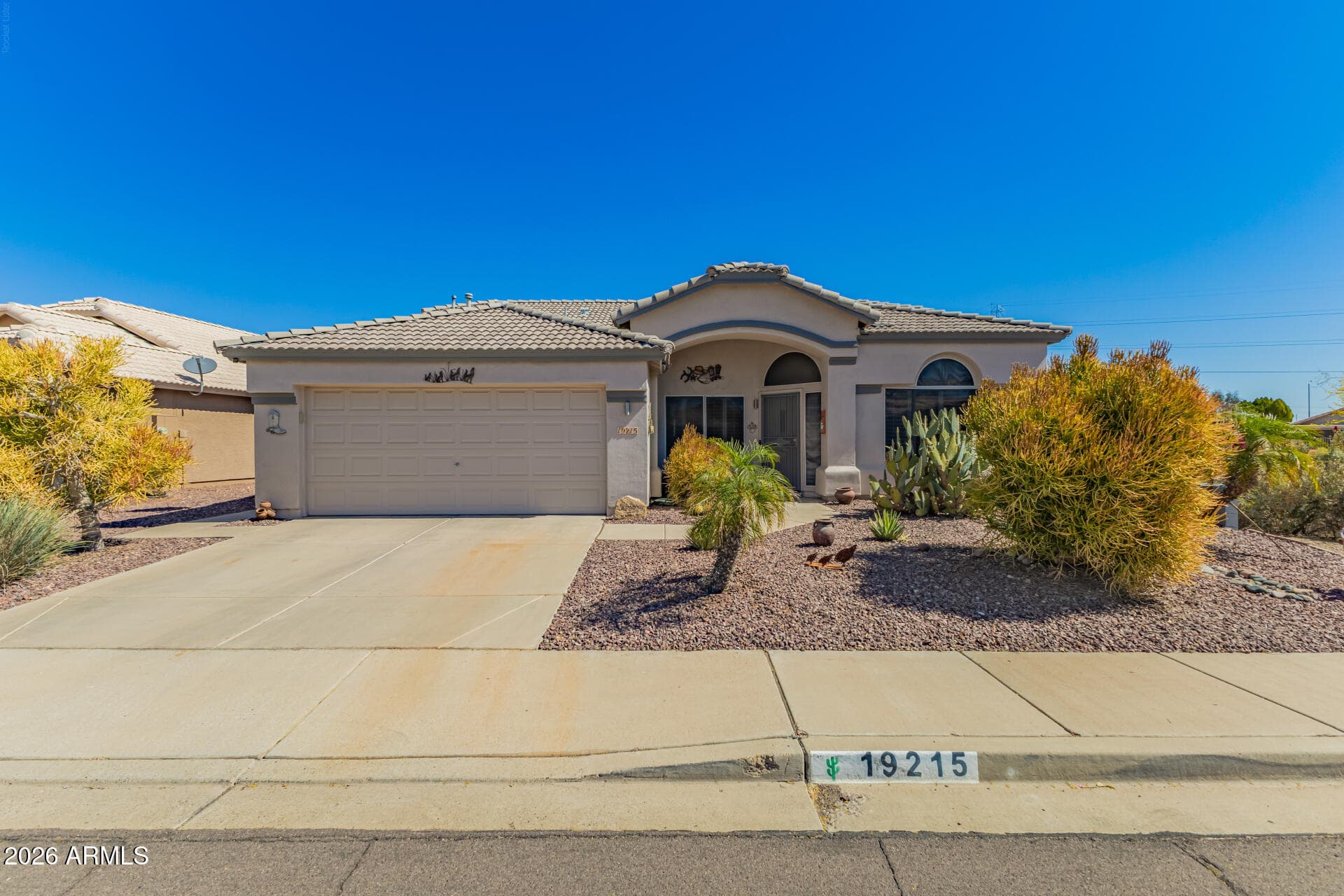 19215 N Coyote Lakes Parkway — photo 1