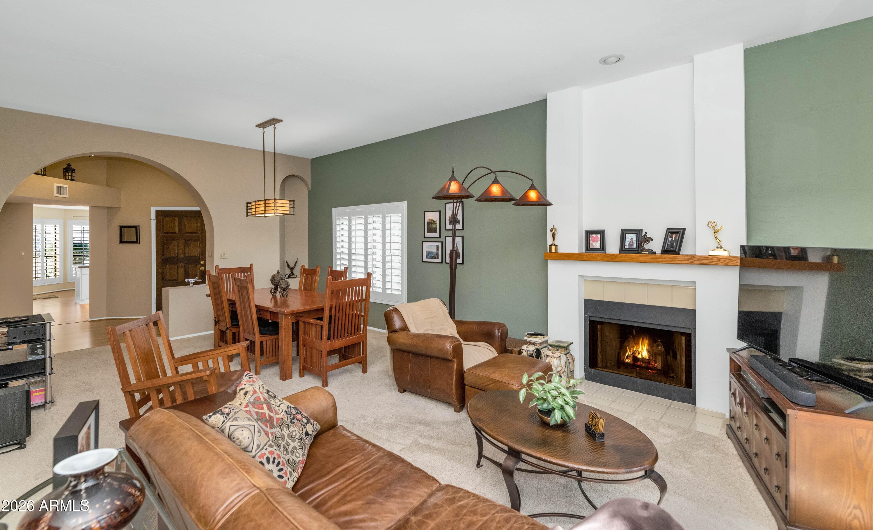 4005 E ROUND HILL DR - Photo 4