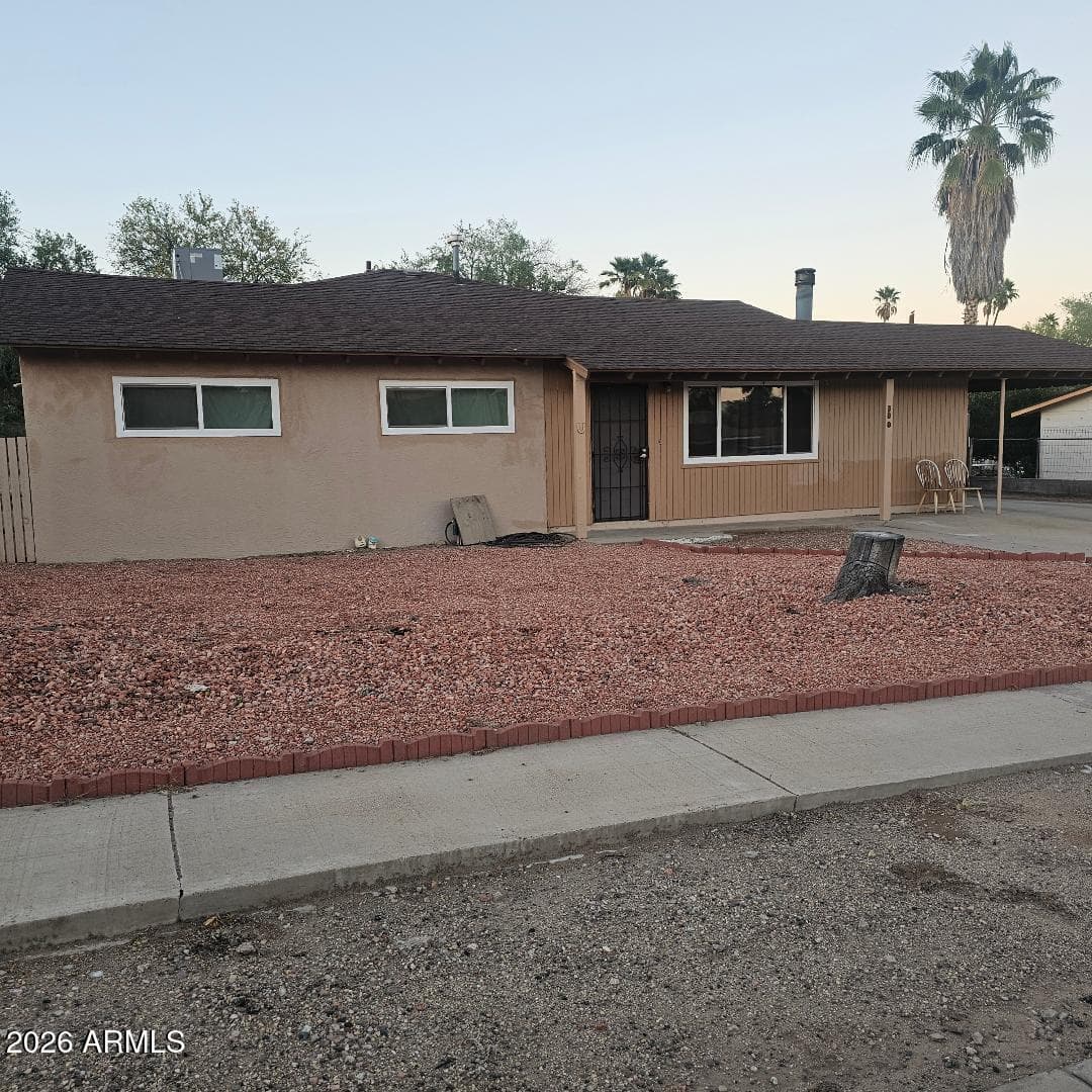 500 N Oxbow Dr — photo 1