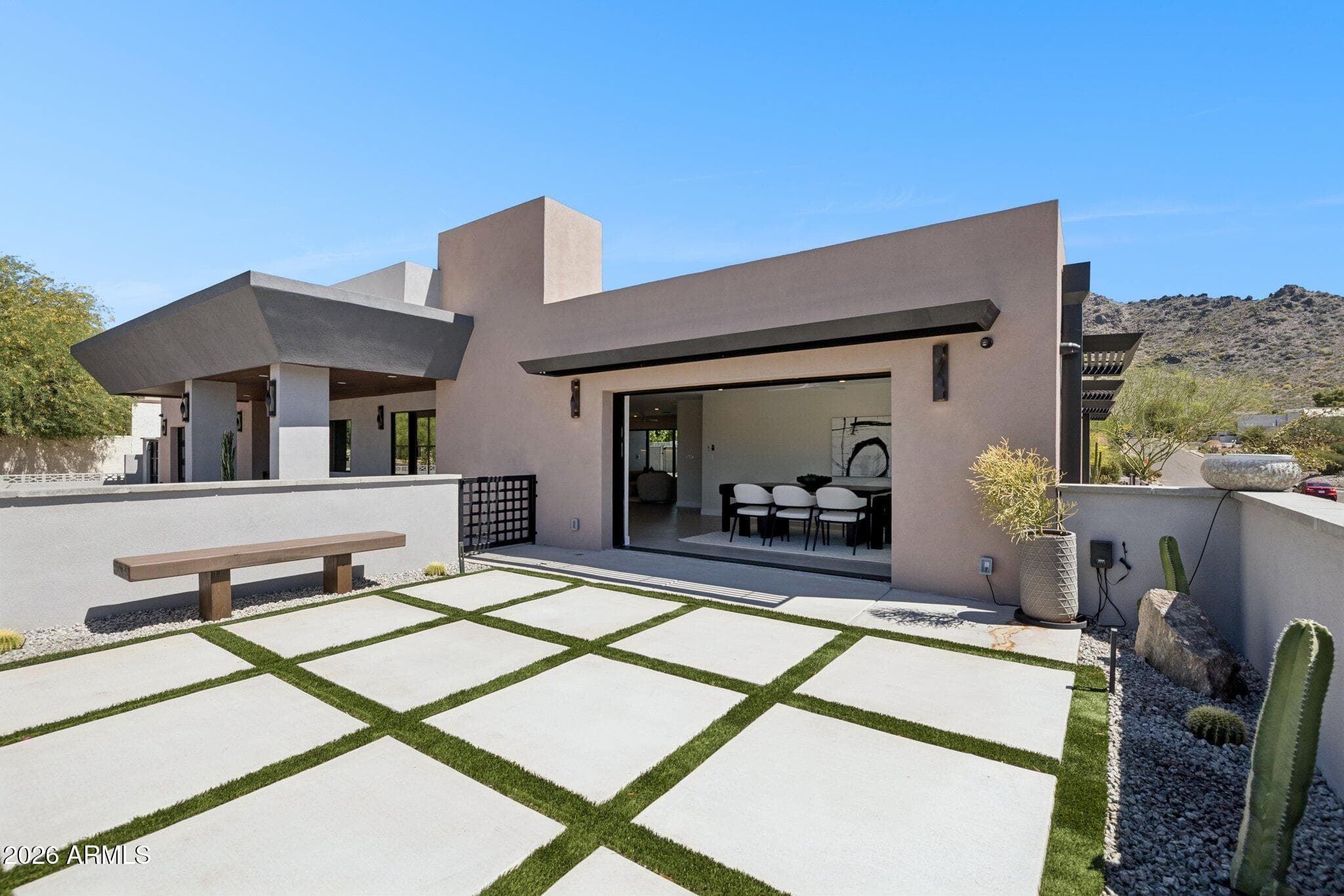 7501 N 21st Pl — photo 2