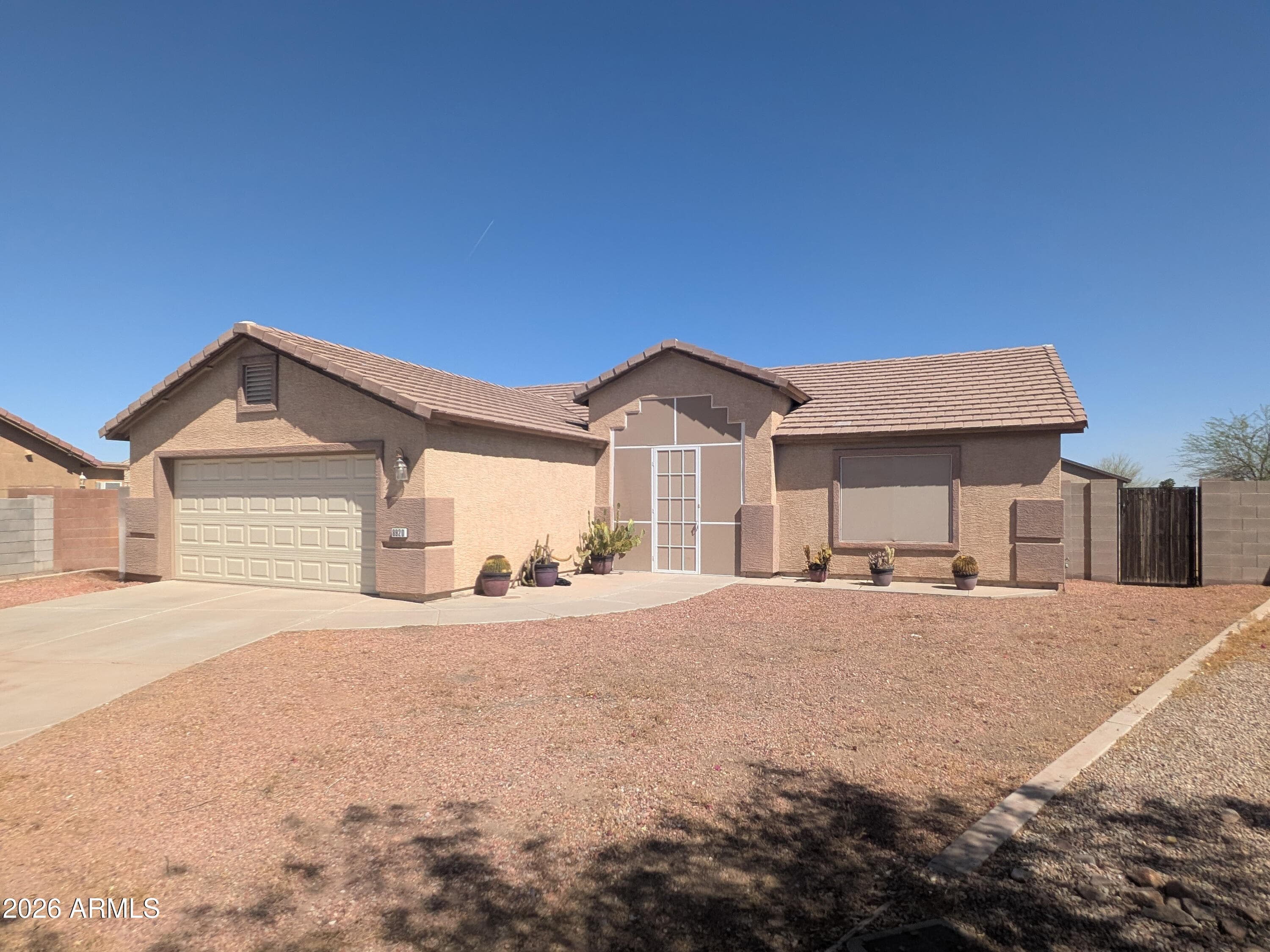 8920 W RAFAEL DR - Photo 2