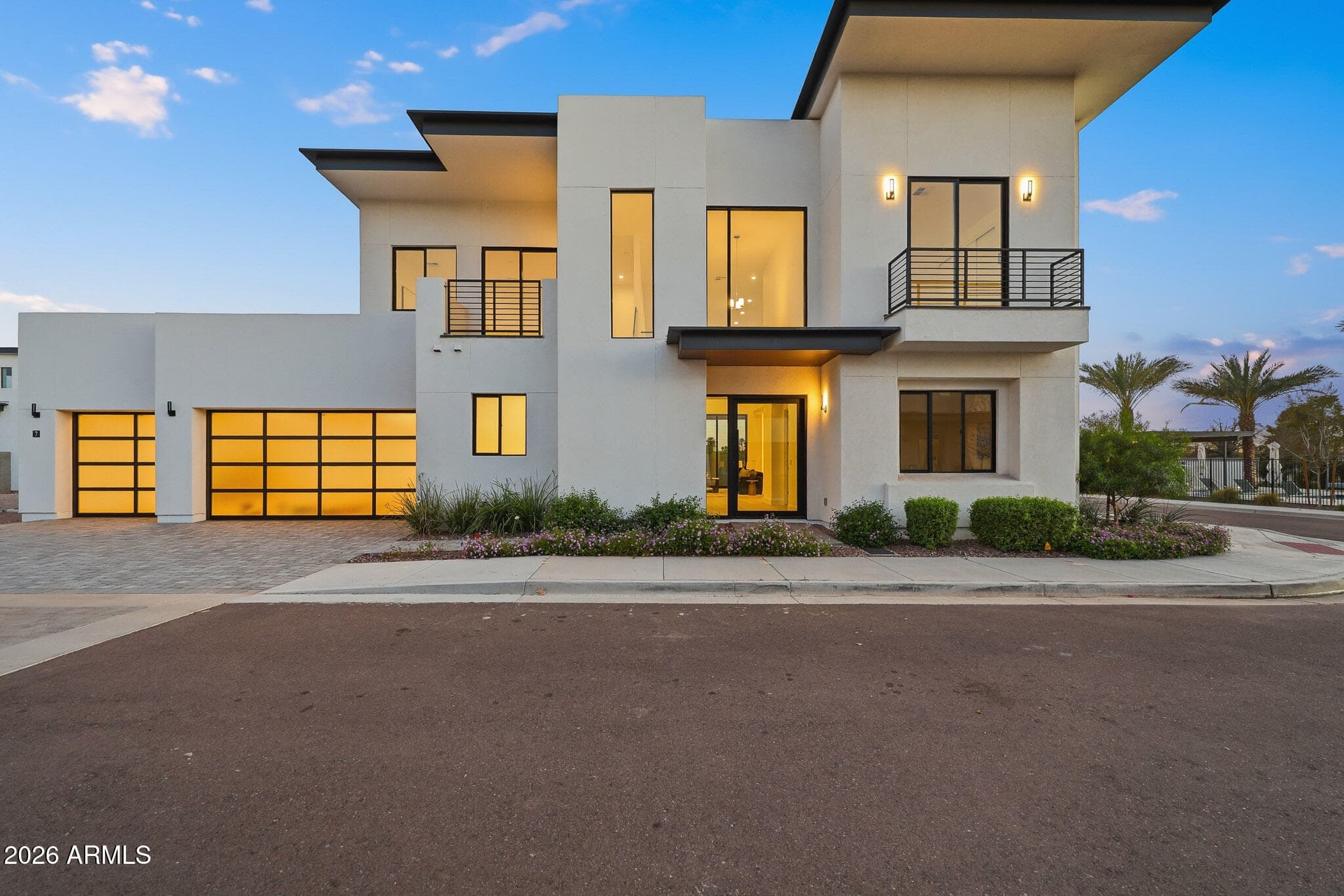 100 W Northern Ave 7 — photo 1