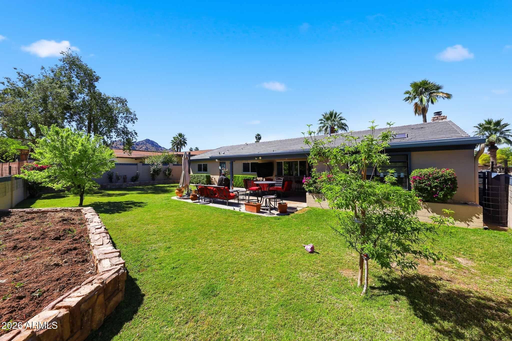 9037 N Arroya Grande Dr — photo 41