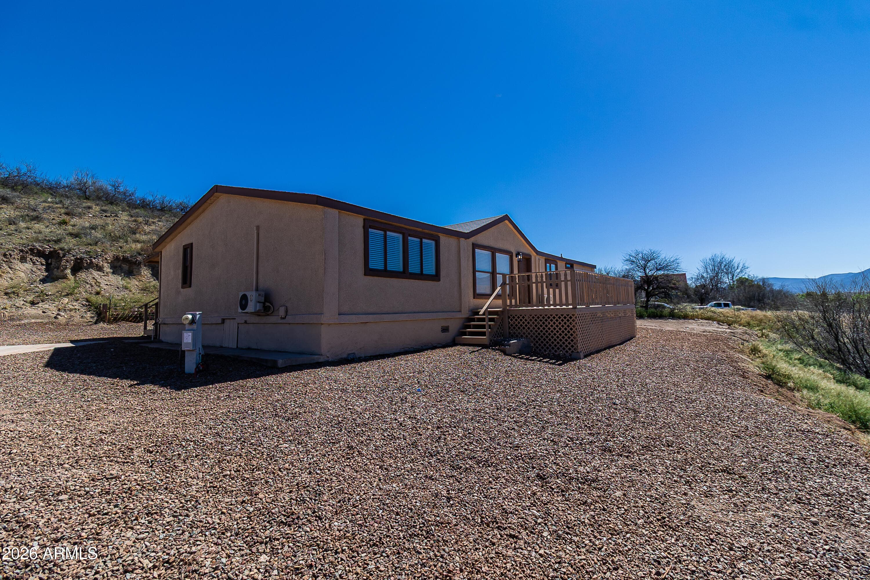 958 W APACHE TRAIL - Photo 1