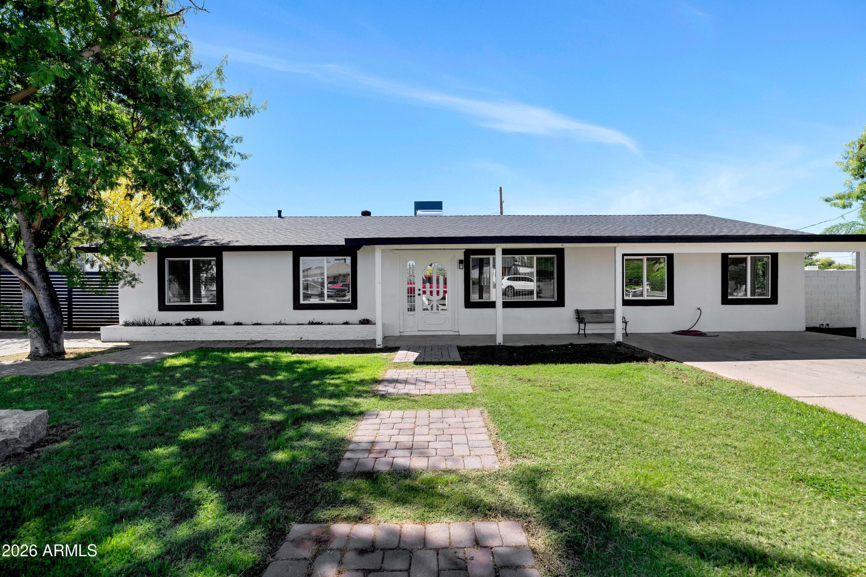 2601 E Harvard St — photo 1