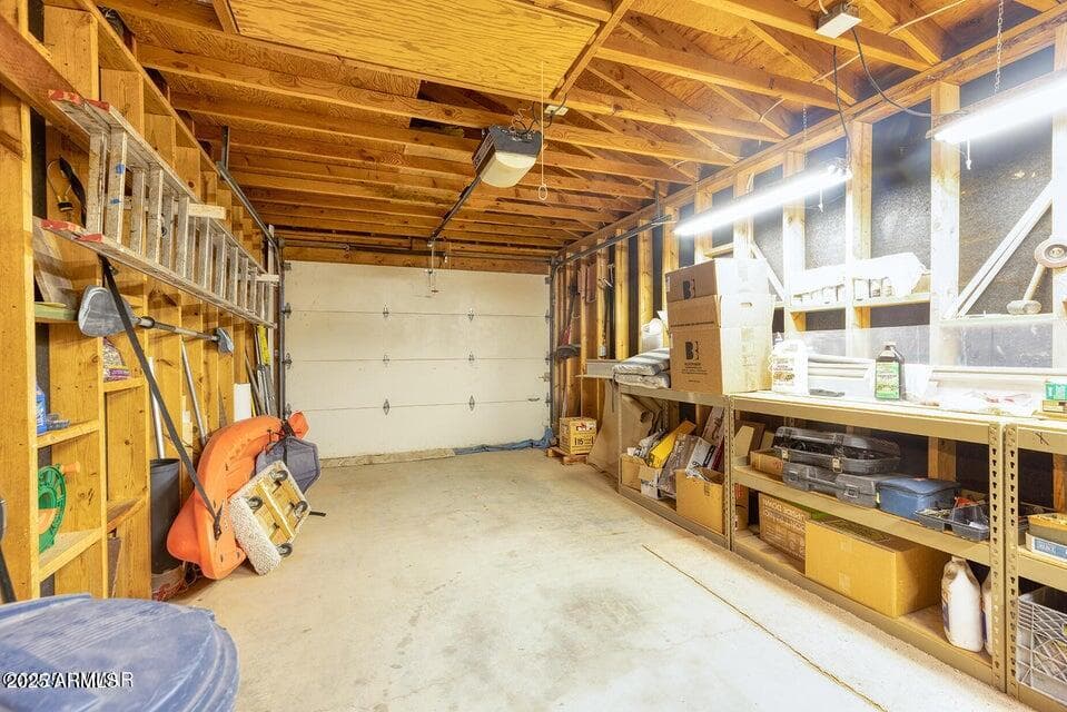 2045 Silver Creek Dr — photo 35