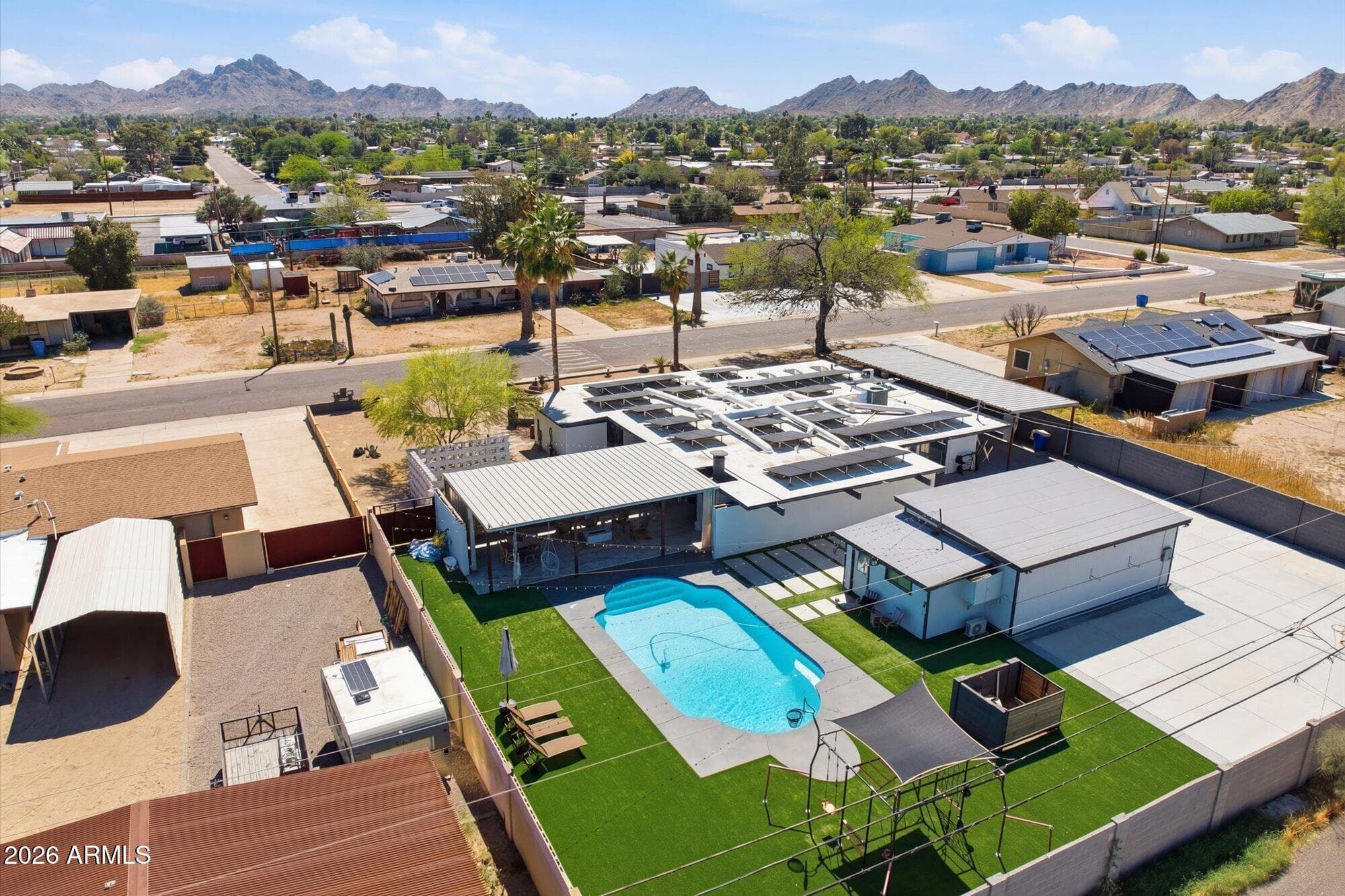 3020 E Wethersfield Rd — photo 46