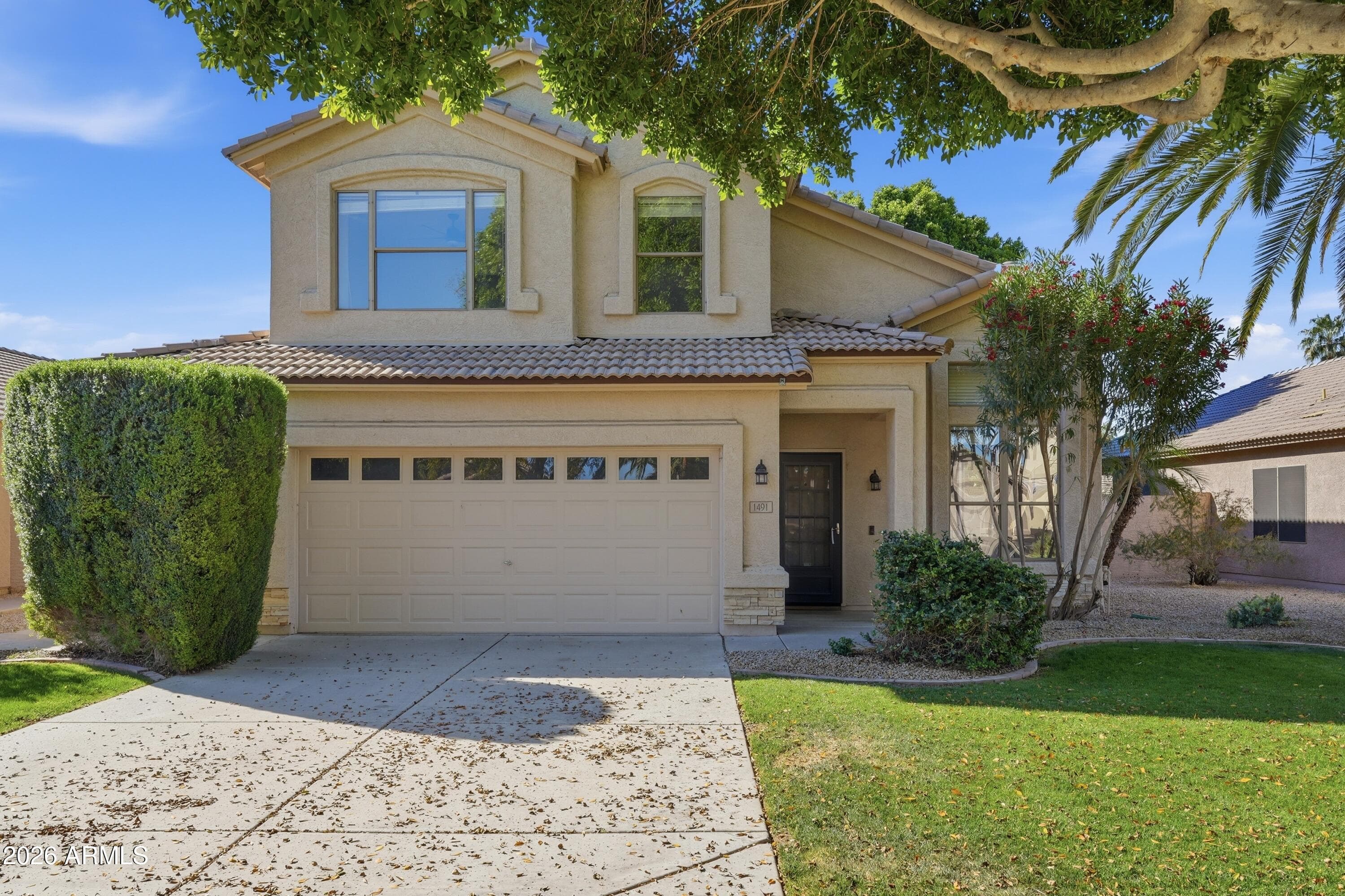 1491 W Blue Ridge Way — photo 1