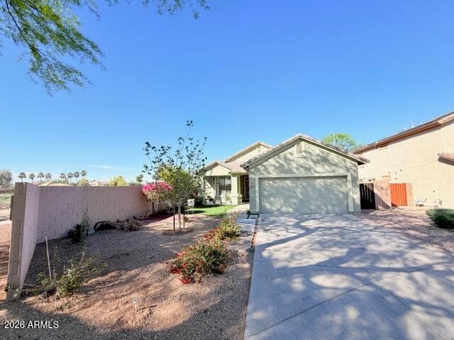 3202 N 127th Dr — photo 1