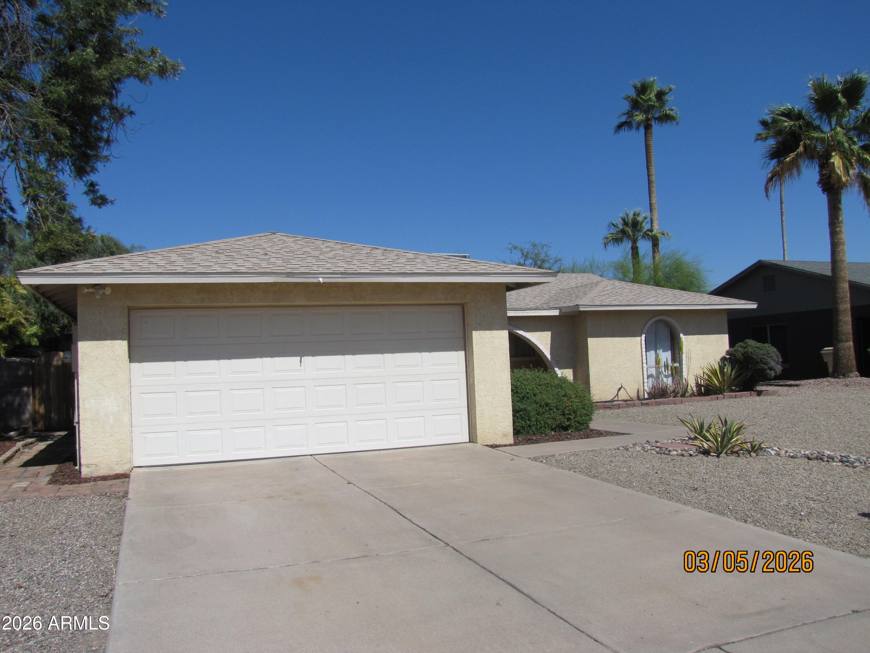 4854 W Cinnabar Ave — photo 2