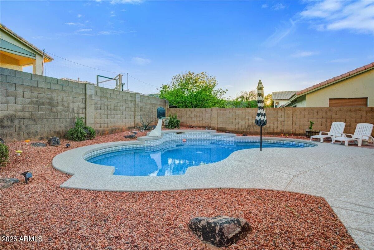 5721 W Mariposa Grande Ln — photo 20