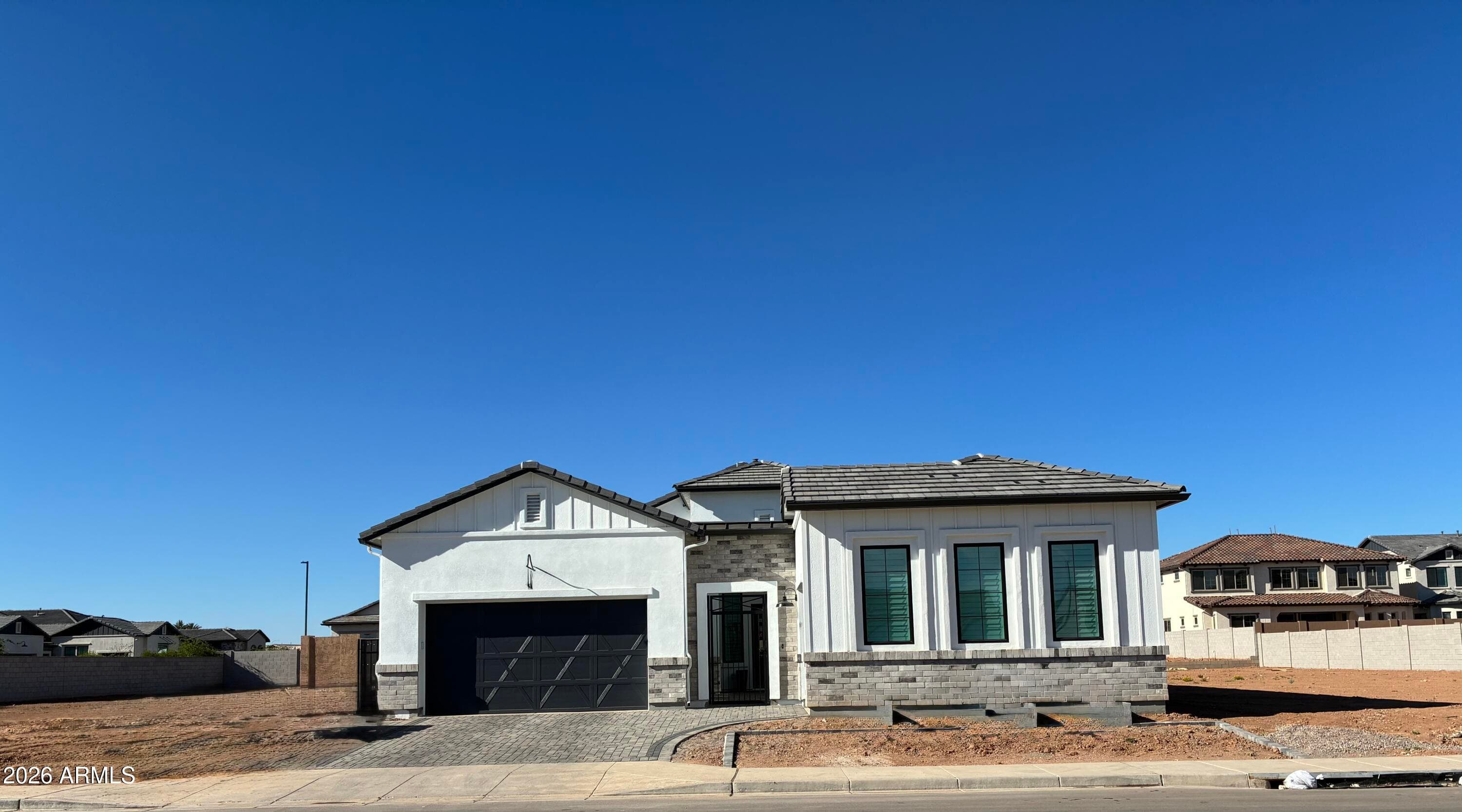 1152 E Firestone Dr — photo 2