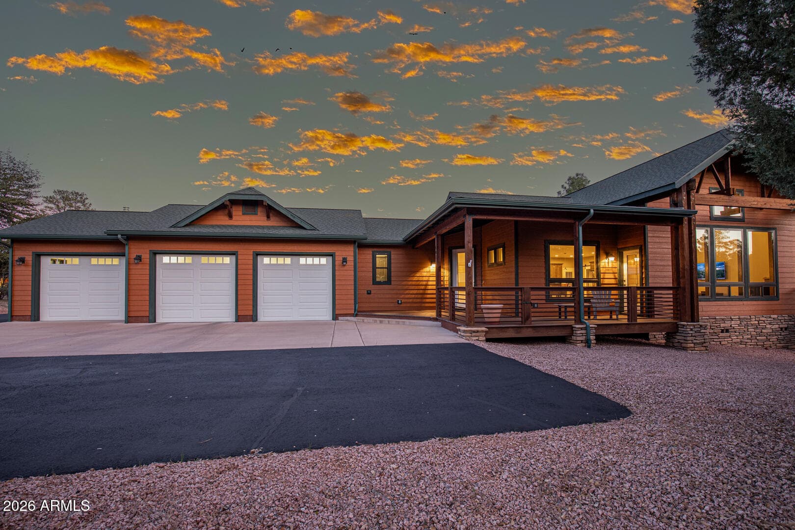 501 N Chaparral Pines Dr — photo 1