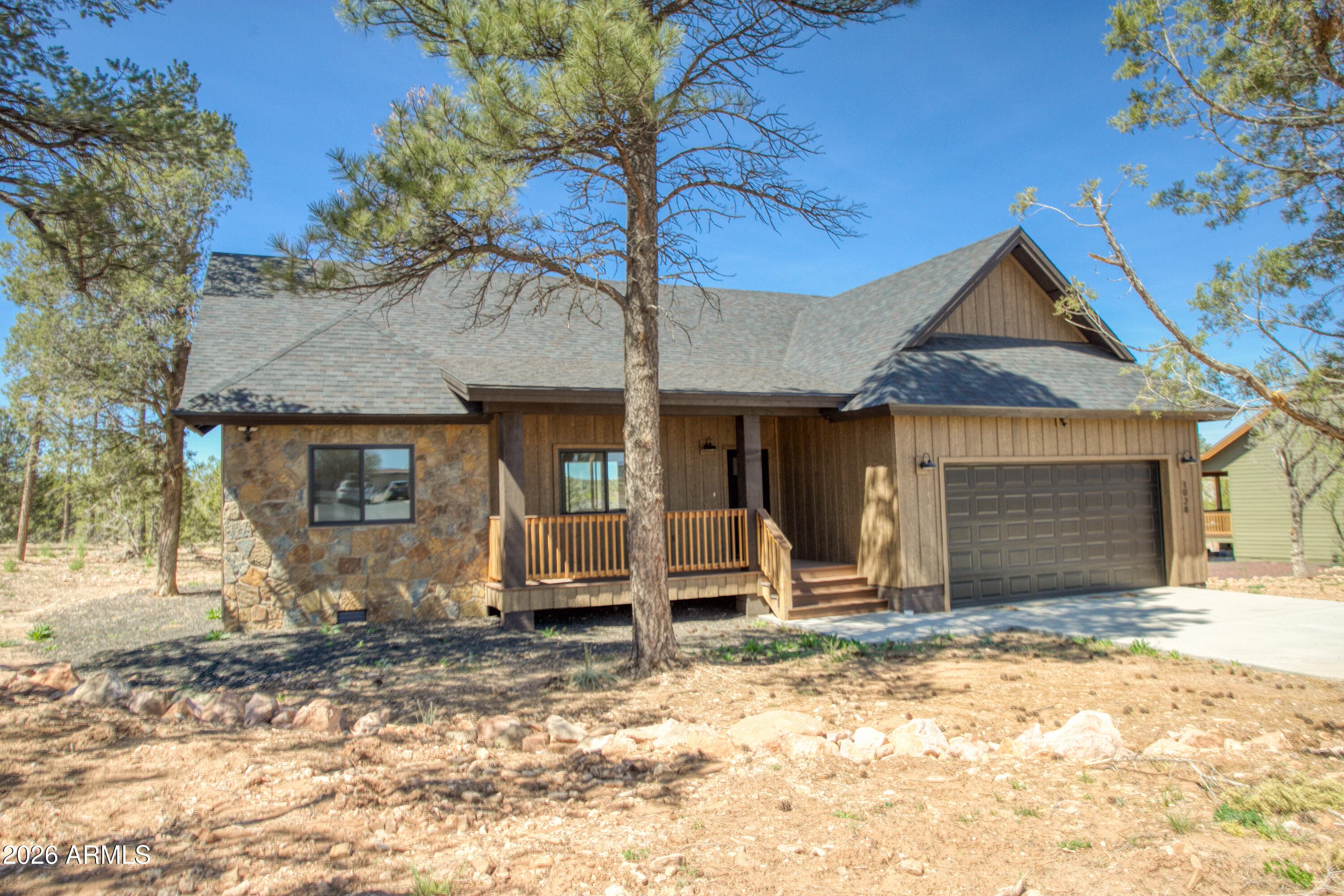 1028 School House Ln Ln — photo 1
