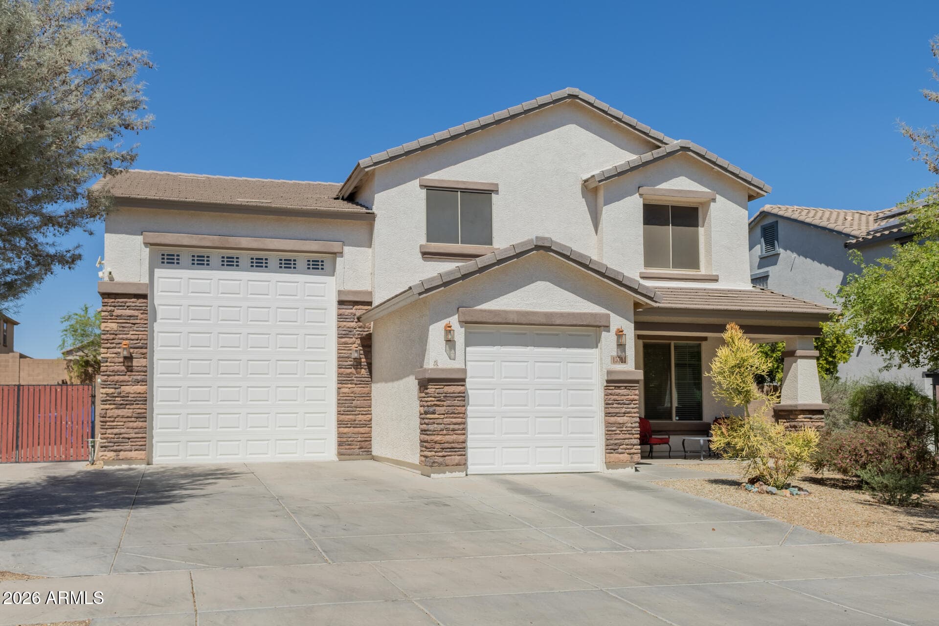15794 W Jenan Dr — photo 2