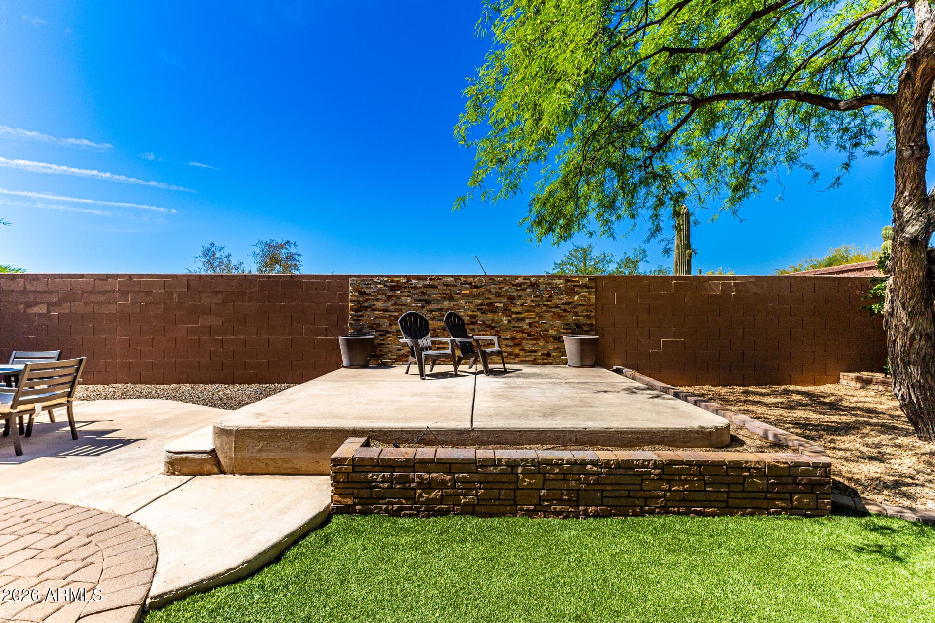 2231 W Valhalla Ct — photo 38