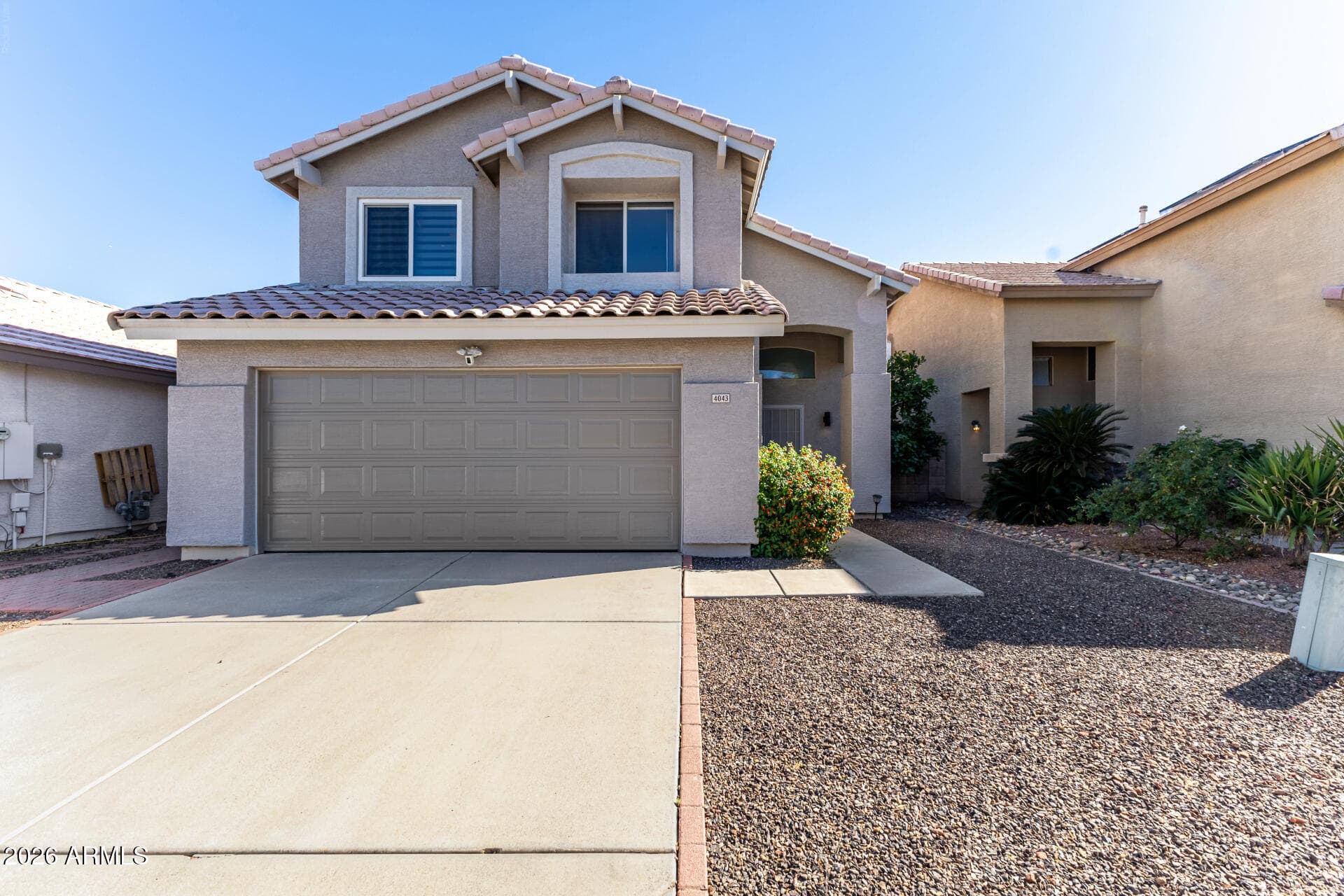 4043 E Meadow Dr — photo 1