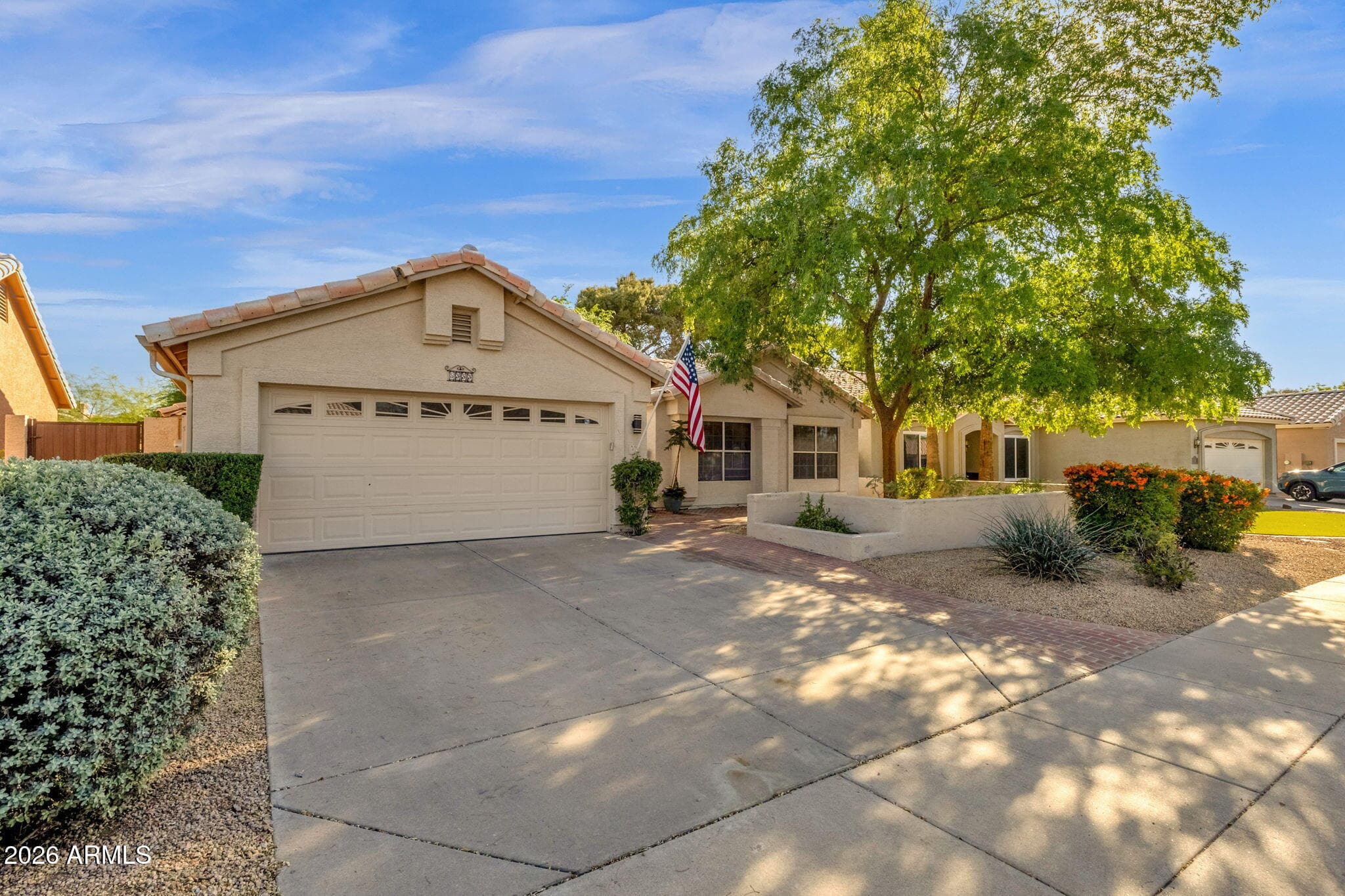 5333 W Dublin Ct — photo 2