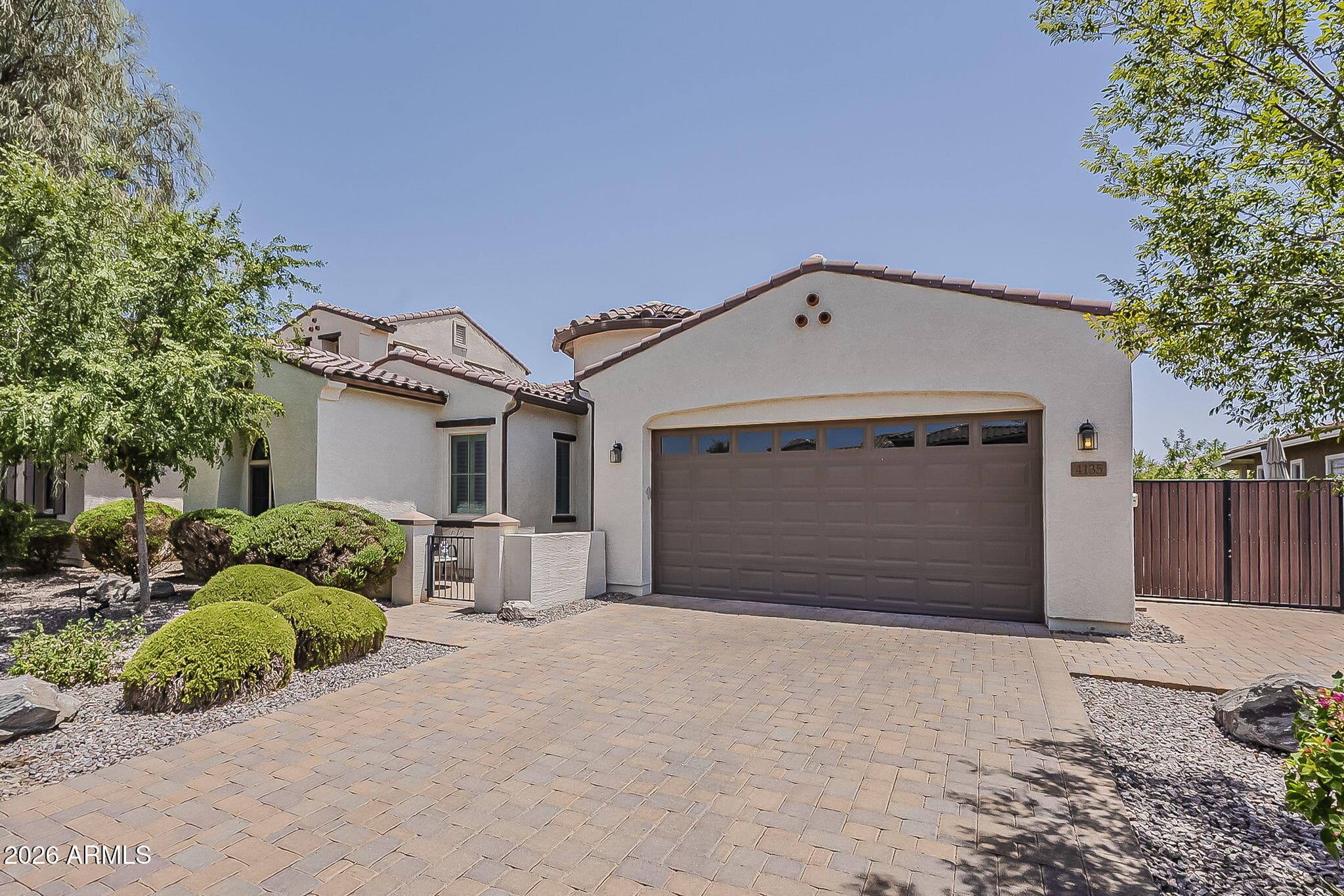 4135 E Grand Canyon Dr — photo 2
