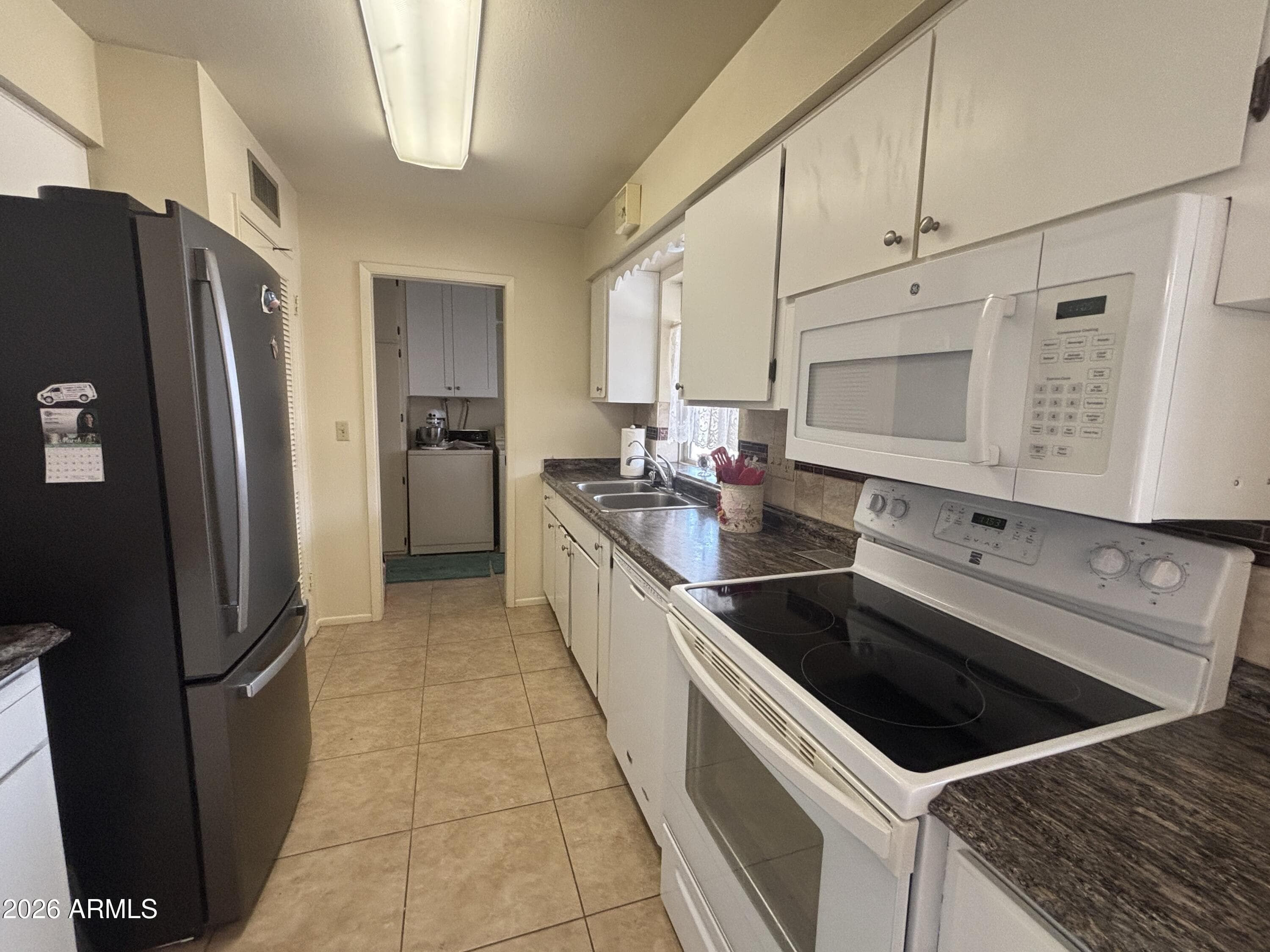 4620 E DRAGOON AVE - Photo 5