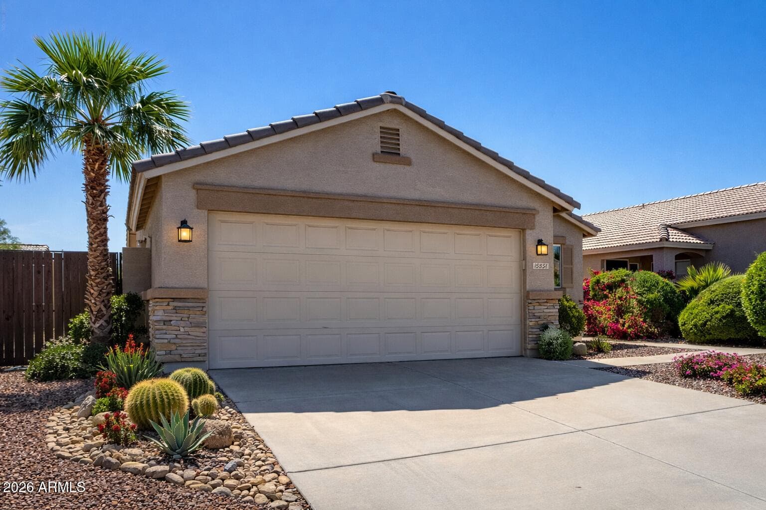 15351 W Port Royale Ln — photo 2